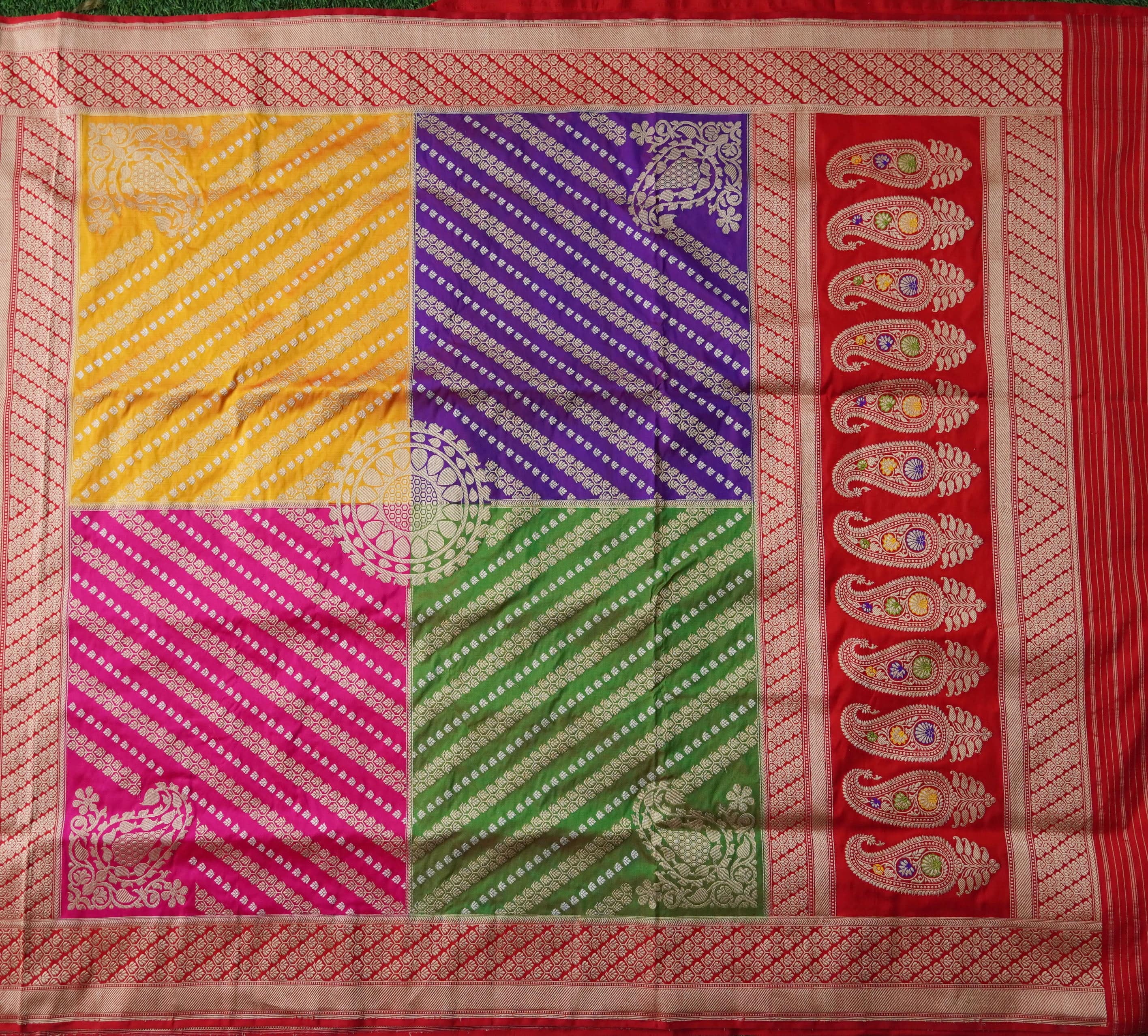 Handloom Banarasi Chauki Rangkat Silk Saree