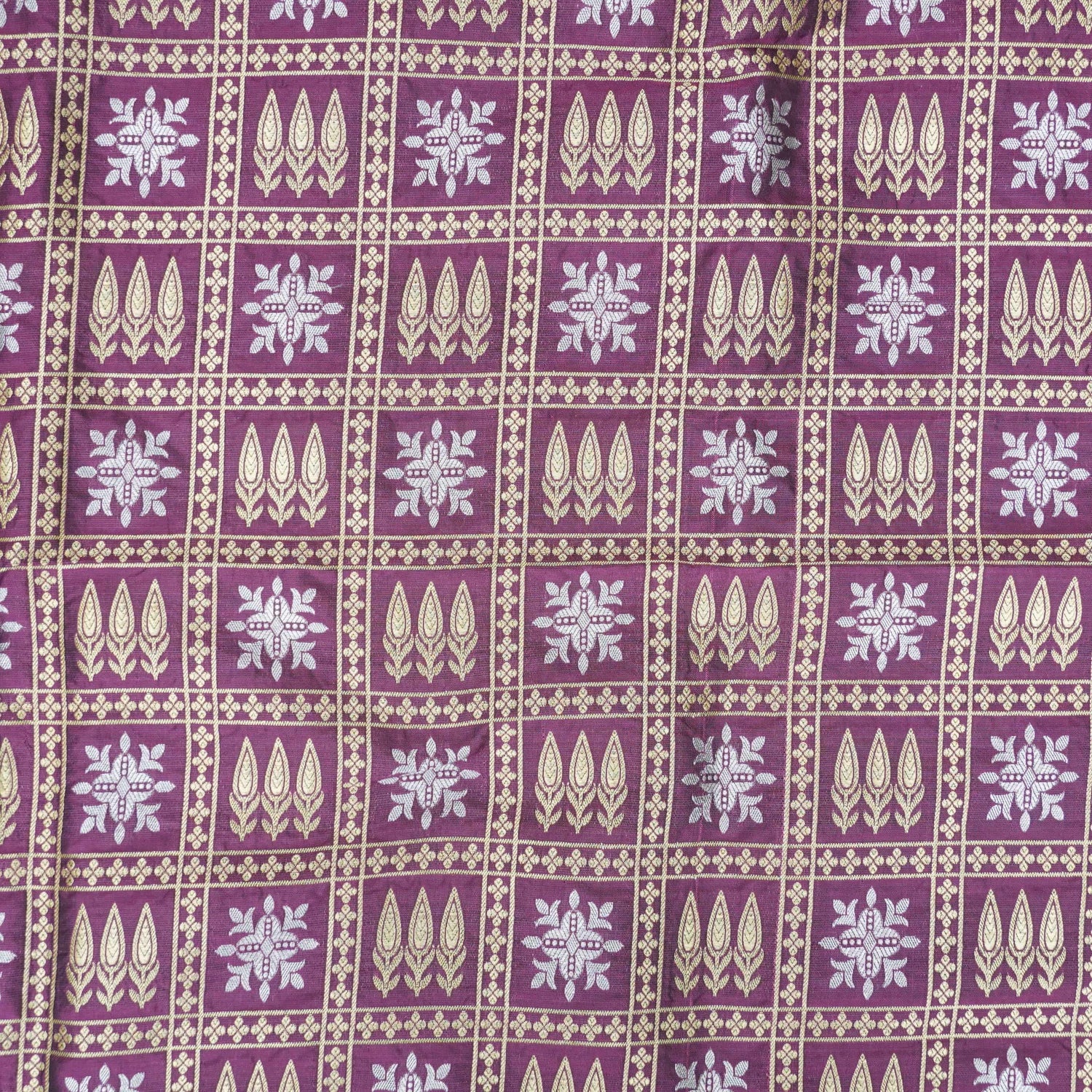 Handwoven Purple Pure Katan Silk Banarasi Blouse Fabric