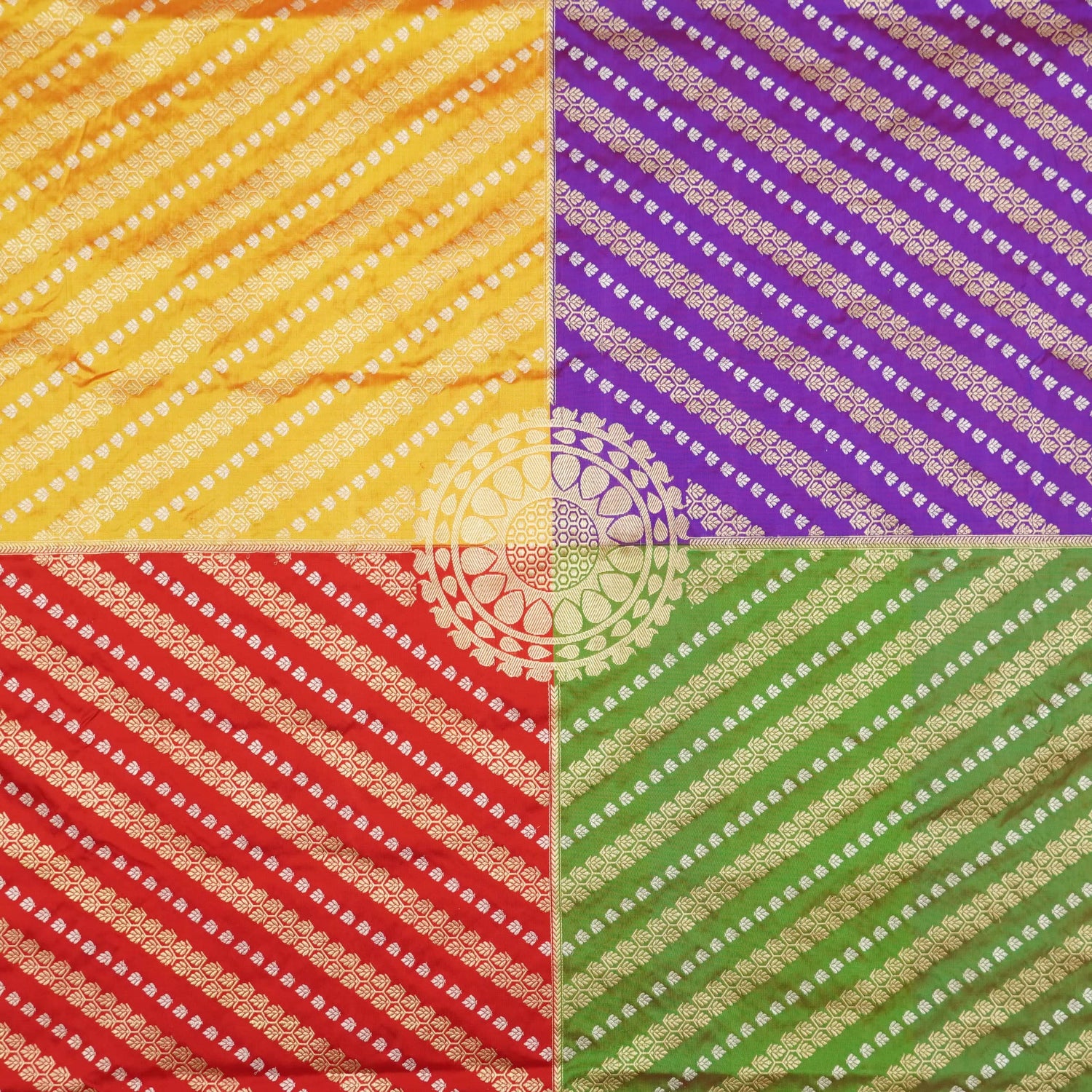 Handloom Banarasi Rangkat Silk Chauki Dupatta
