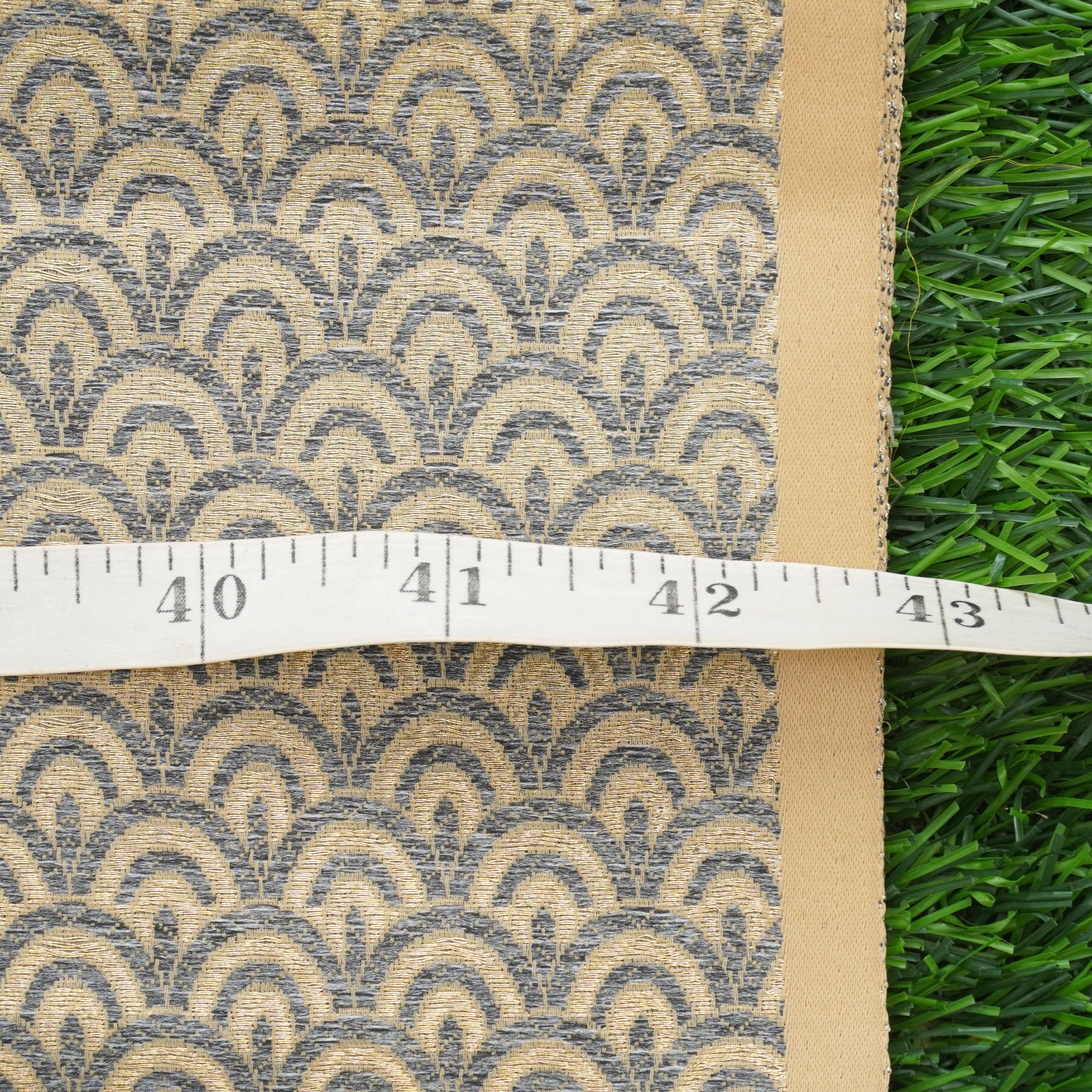 Kinkhab / Kimkhab Brocade Banarasi Fabric
