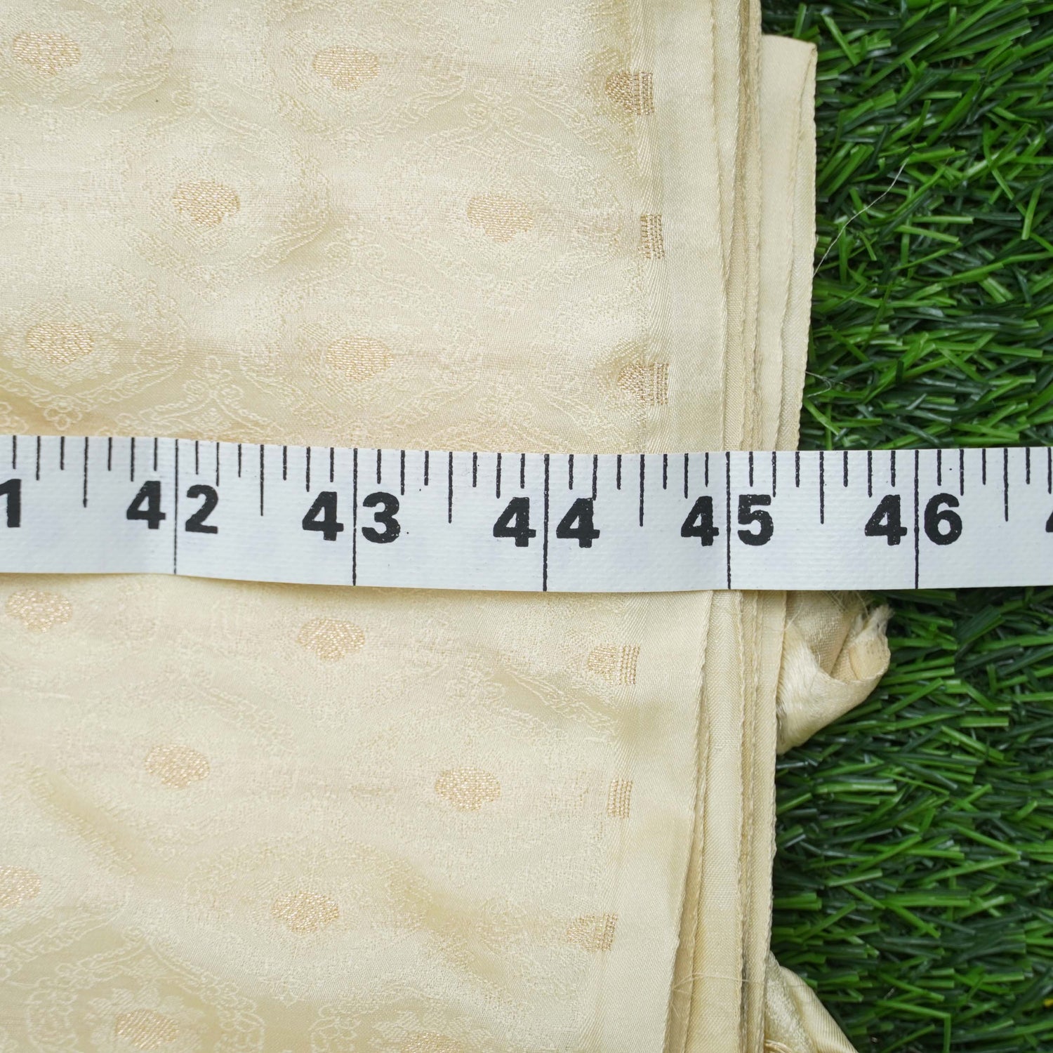 Handloom Banarasi Tanchoi Silk Jasmine Fabric