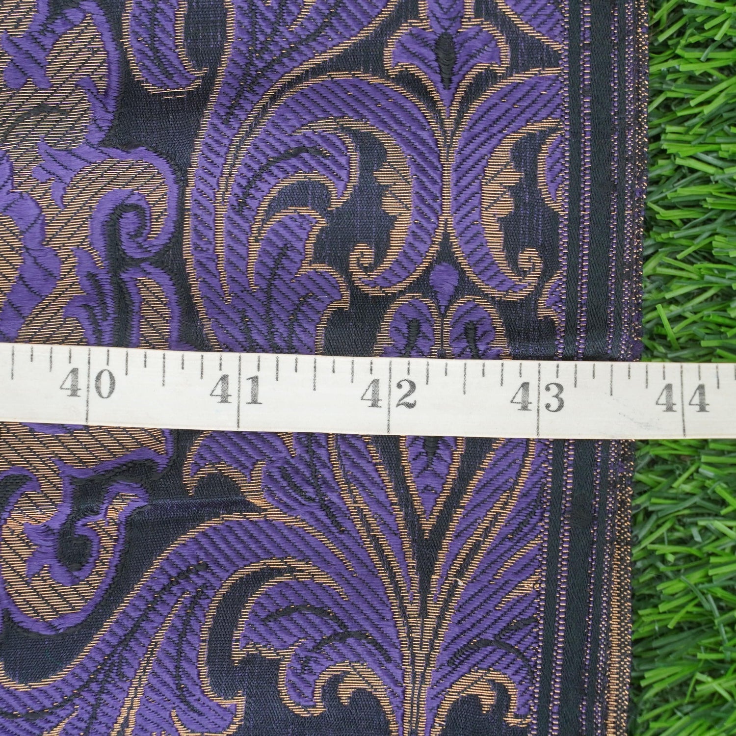 Purple Kinkhab / Kimkhab Brocade Banarasi Fabric