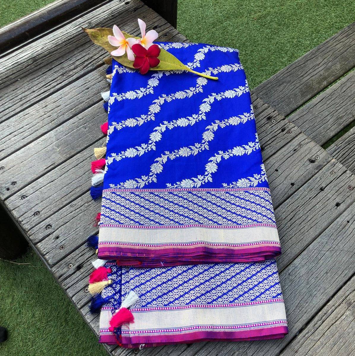 Royal Blue Pure Silk Aada Handwoven Banarasi Saree - Khinkhwab