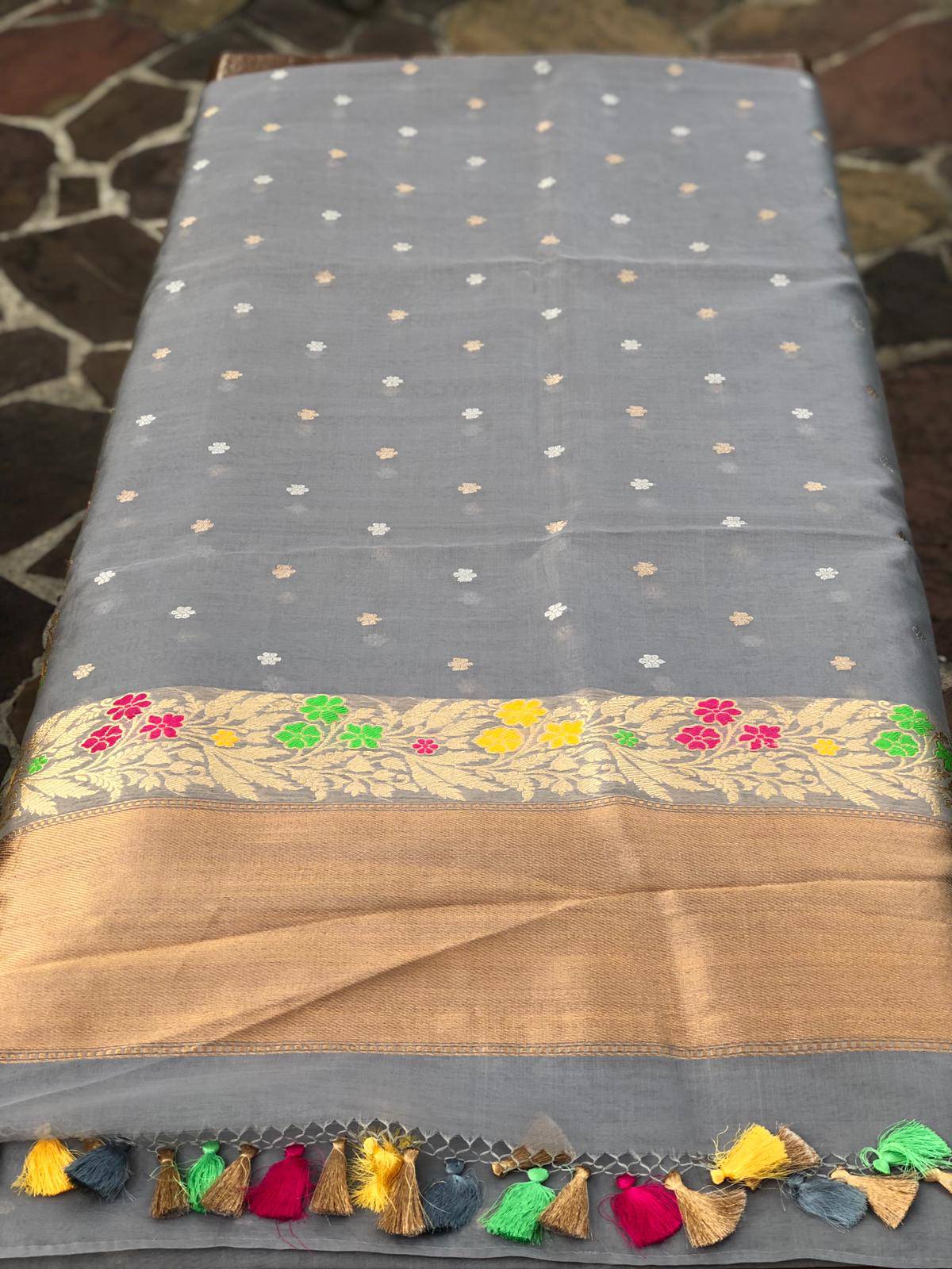 Handloom Banarasi Kora Silk Saree with Meenakari - Khinkhwab