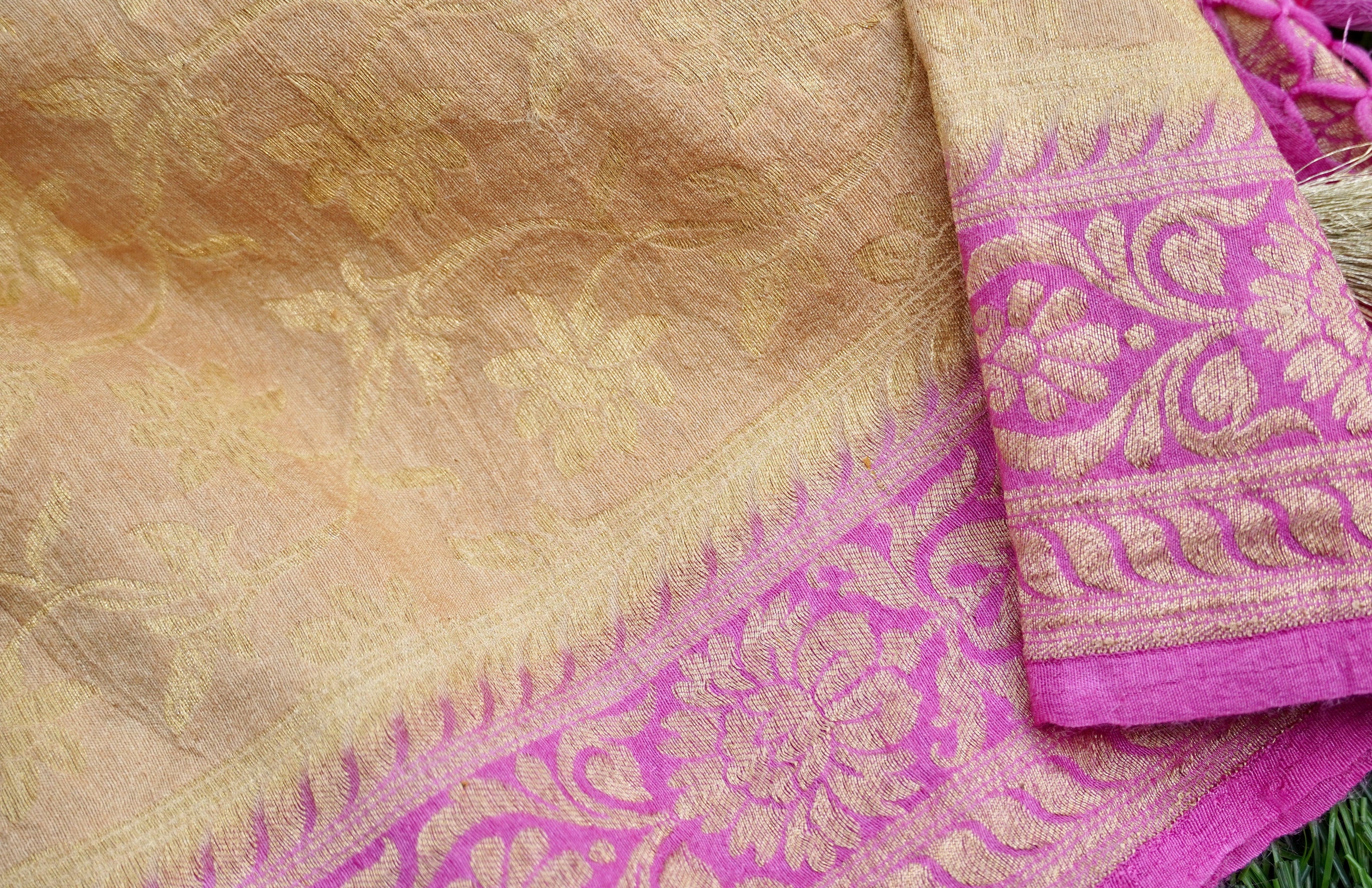Beige Pure Moonga Silk Handloom Banarasi Dupatta
