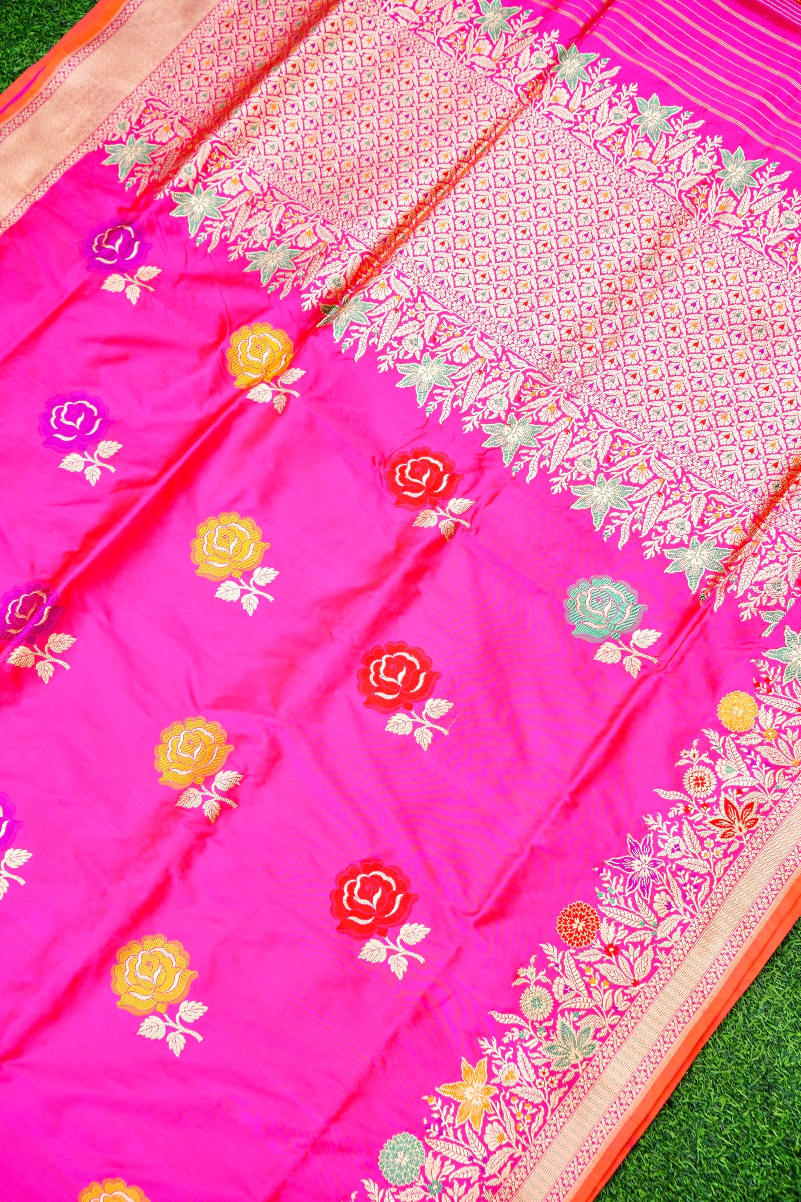 Handloom Banarasi Pure Katan Silk Kadwa Saree