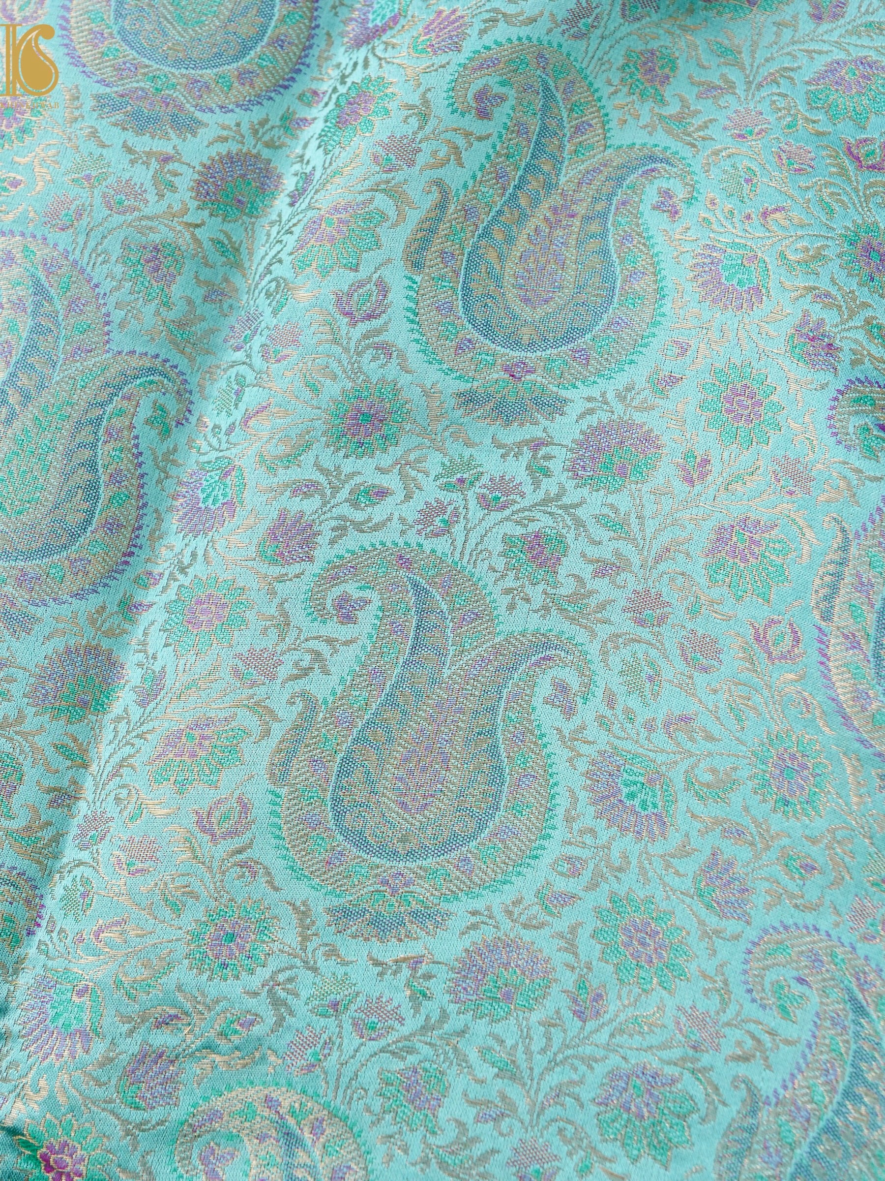 Handloom Banarasi Kalka Ambi Tanchoi Silk Fabric