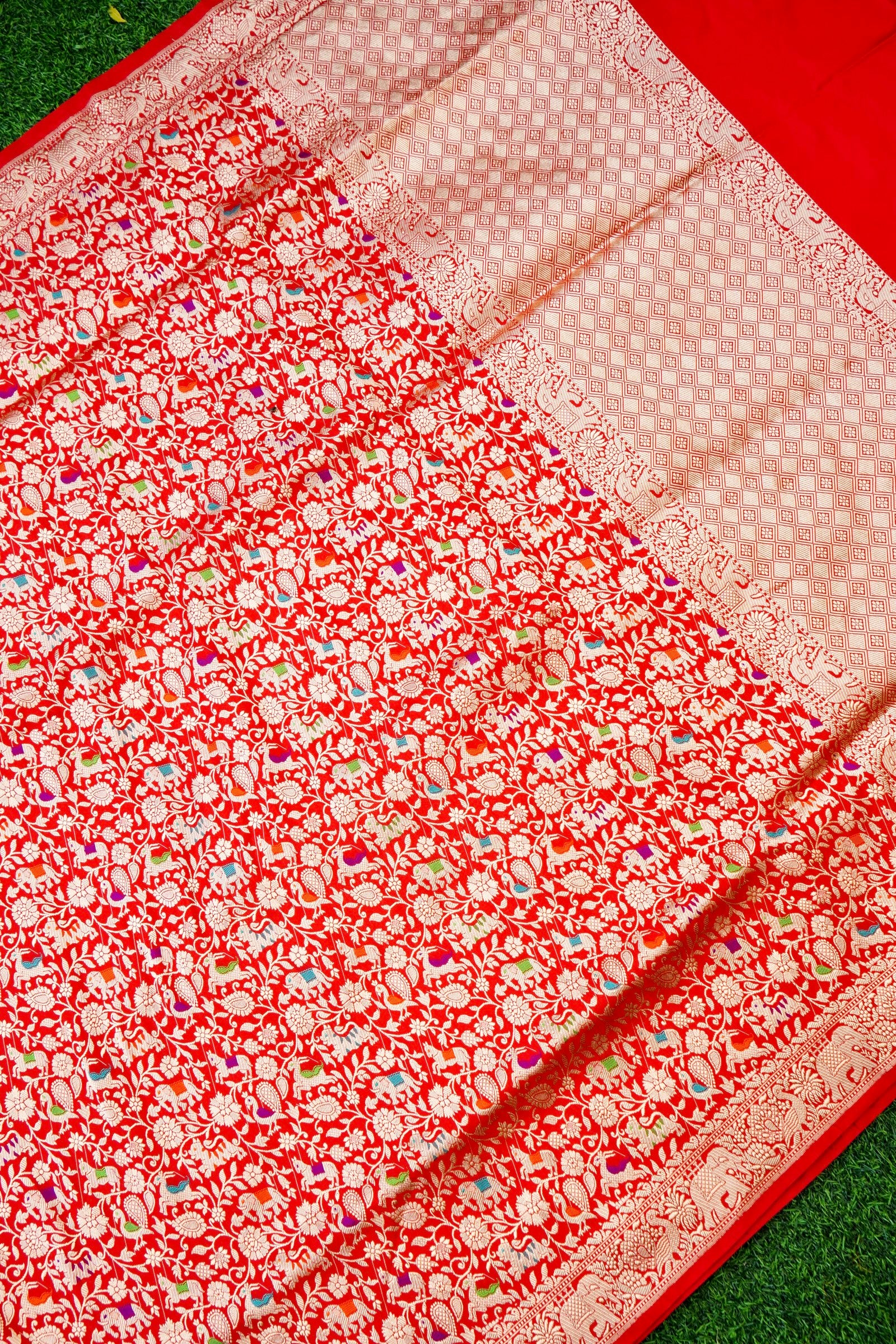 Handloom Banarasi Katan Shikargah Saree