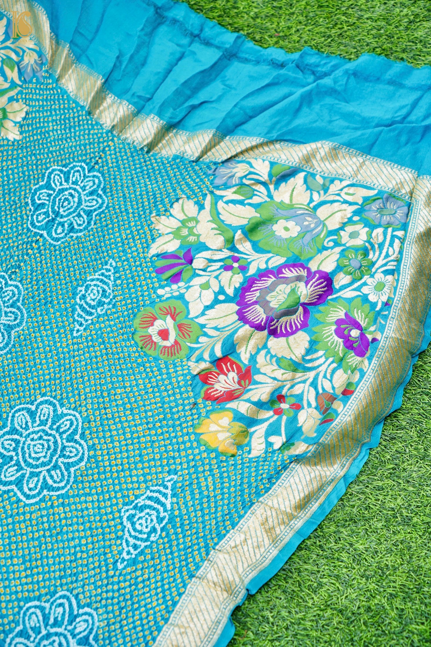 Handwoven Banarasi Georgette Bandhani Dupatta with Floral Meenakari
