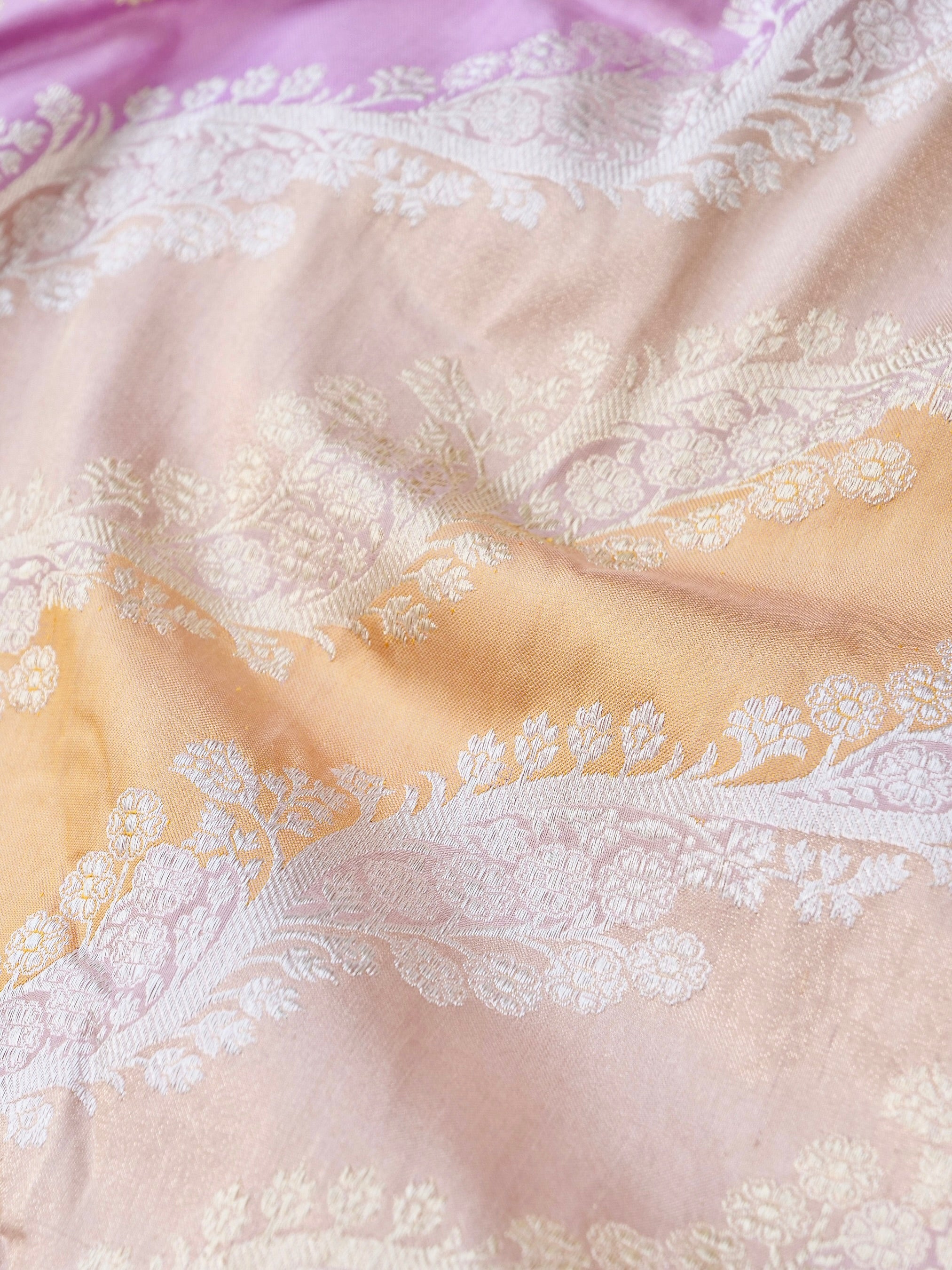 Handloom Banarasi Pure Katan Silk Rangkat Kadwa Saree
