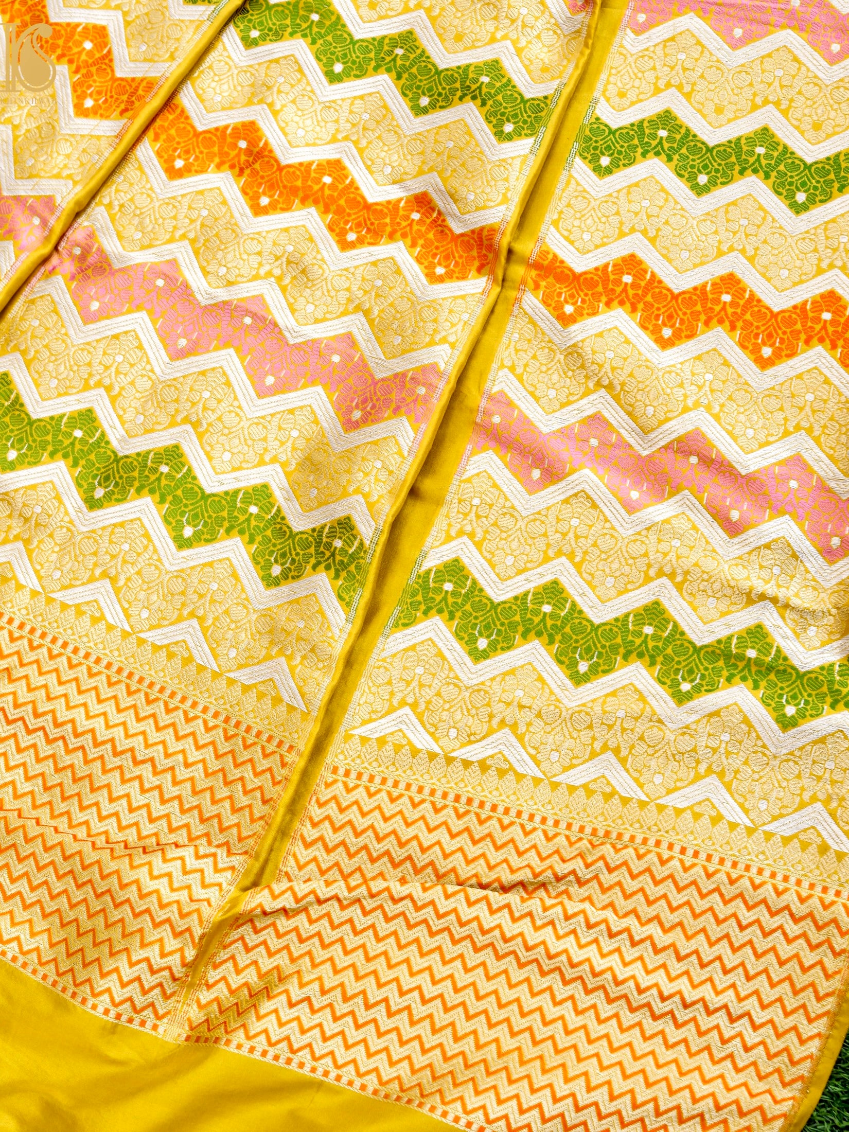 Handloom Banarasi Katan Silk Kalidar Rangtaal Lehenga
