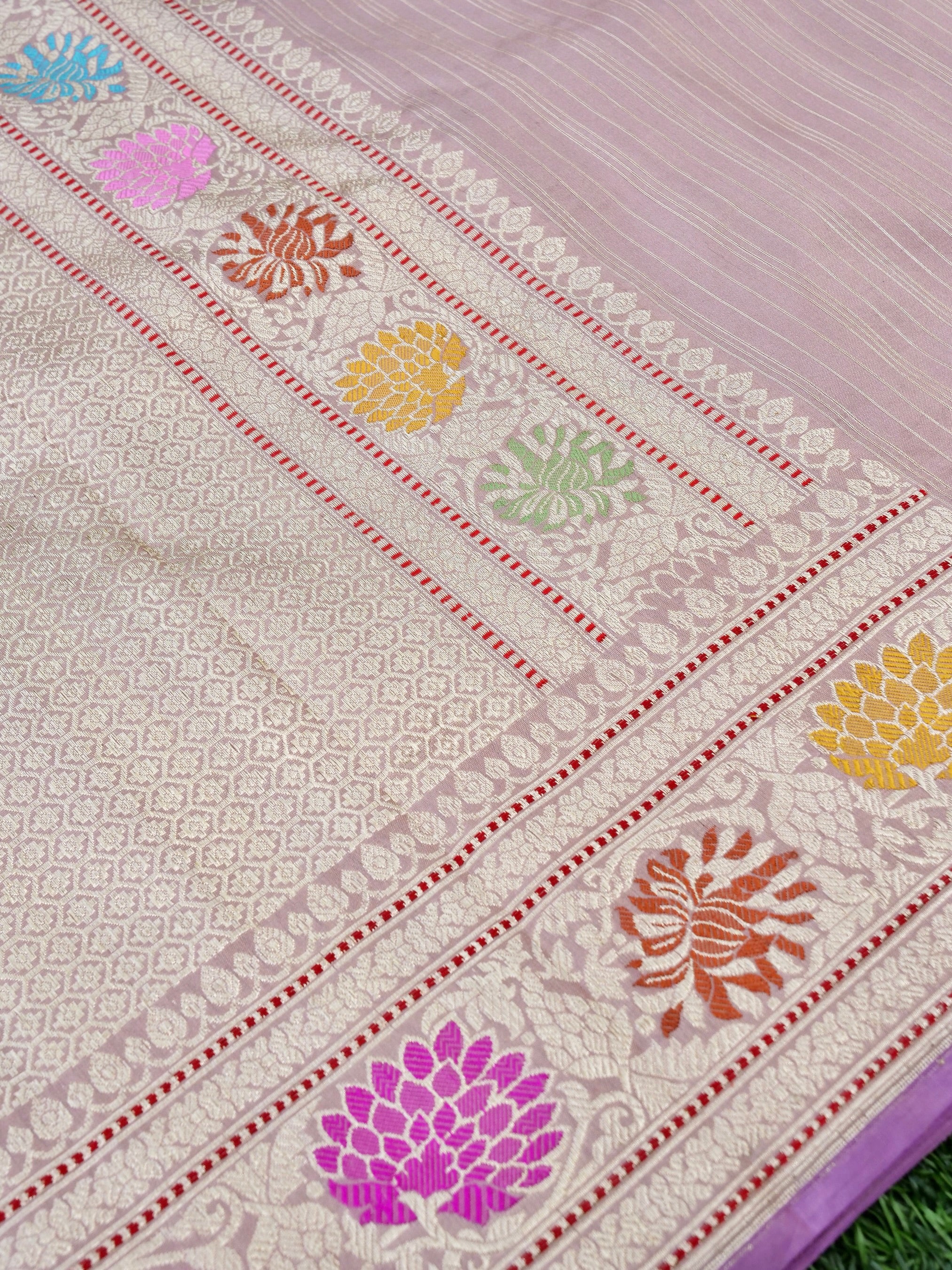 Handloom Banarasi Pure Katan Silk Rangkat Kadwa Saree