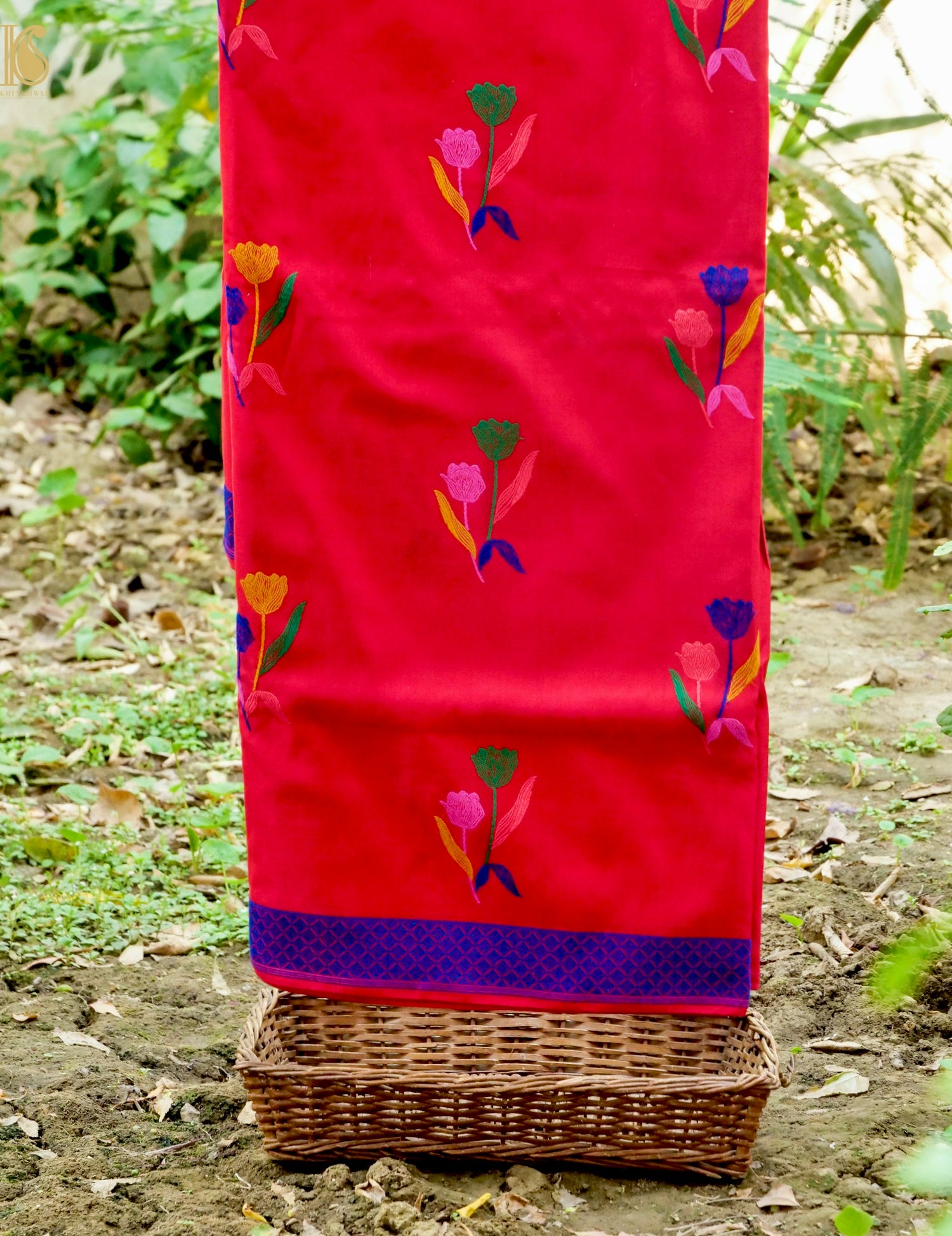 Handloom Katan Silk Banarasi Kadwa Ektara Saree