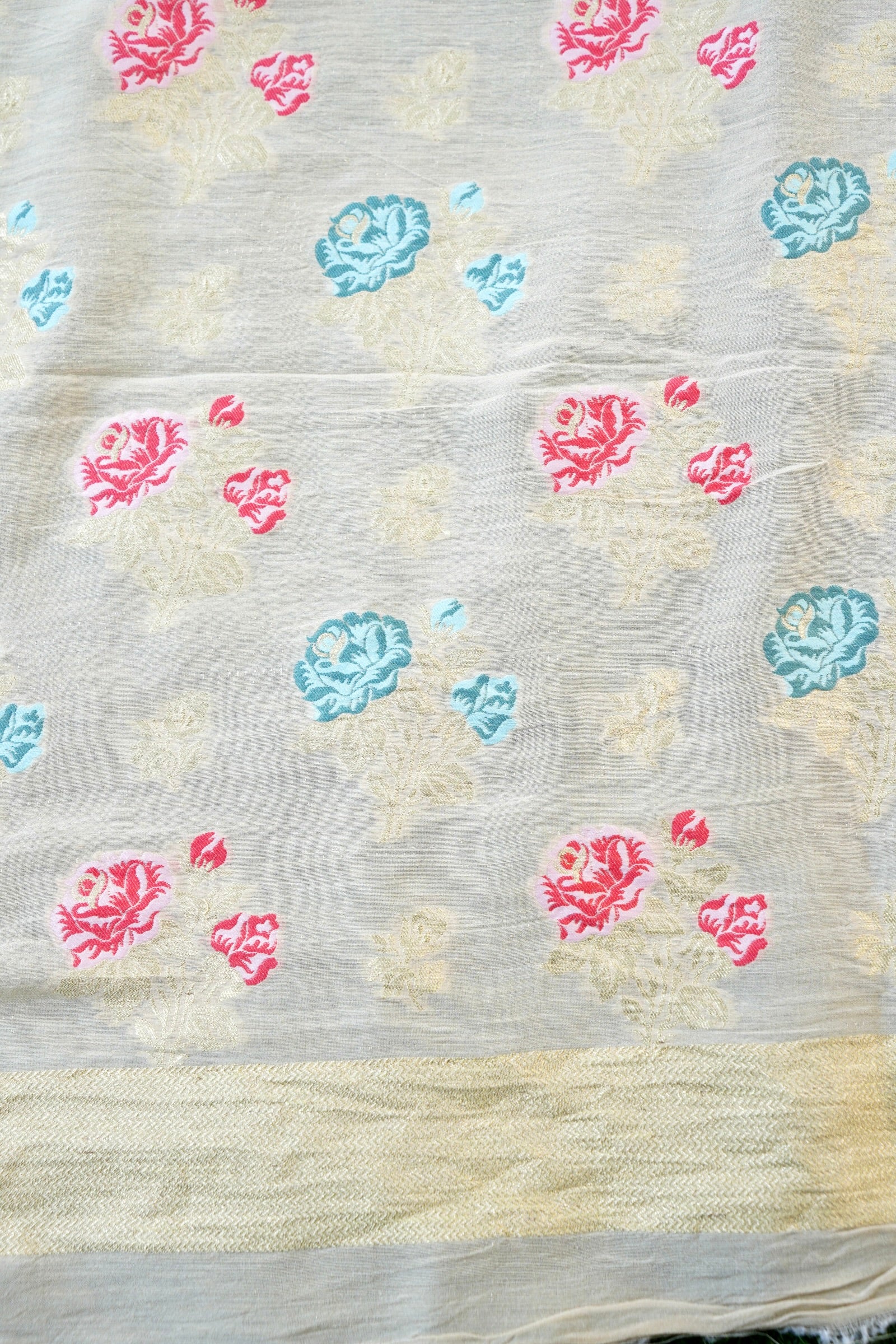 Moonga Silk Handloom Banarasi Dyeable Suit Fabric