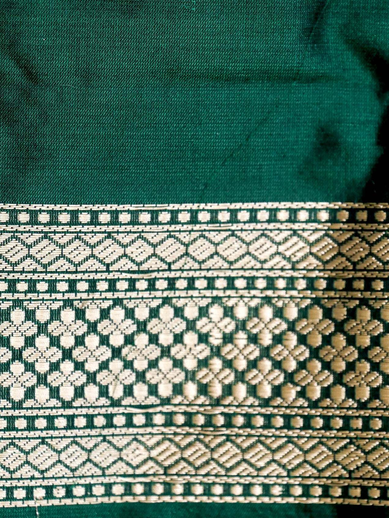 Handloom Banarasi Katan Silk Kadwa Tanchoi Saree