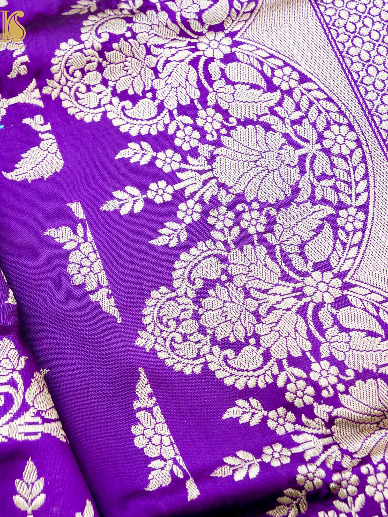 Banarasi Katan Silk Handwoven Kadwa Jaal Saree
