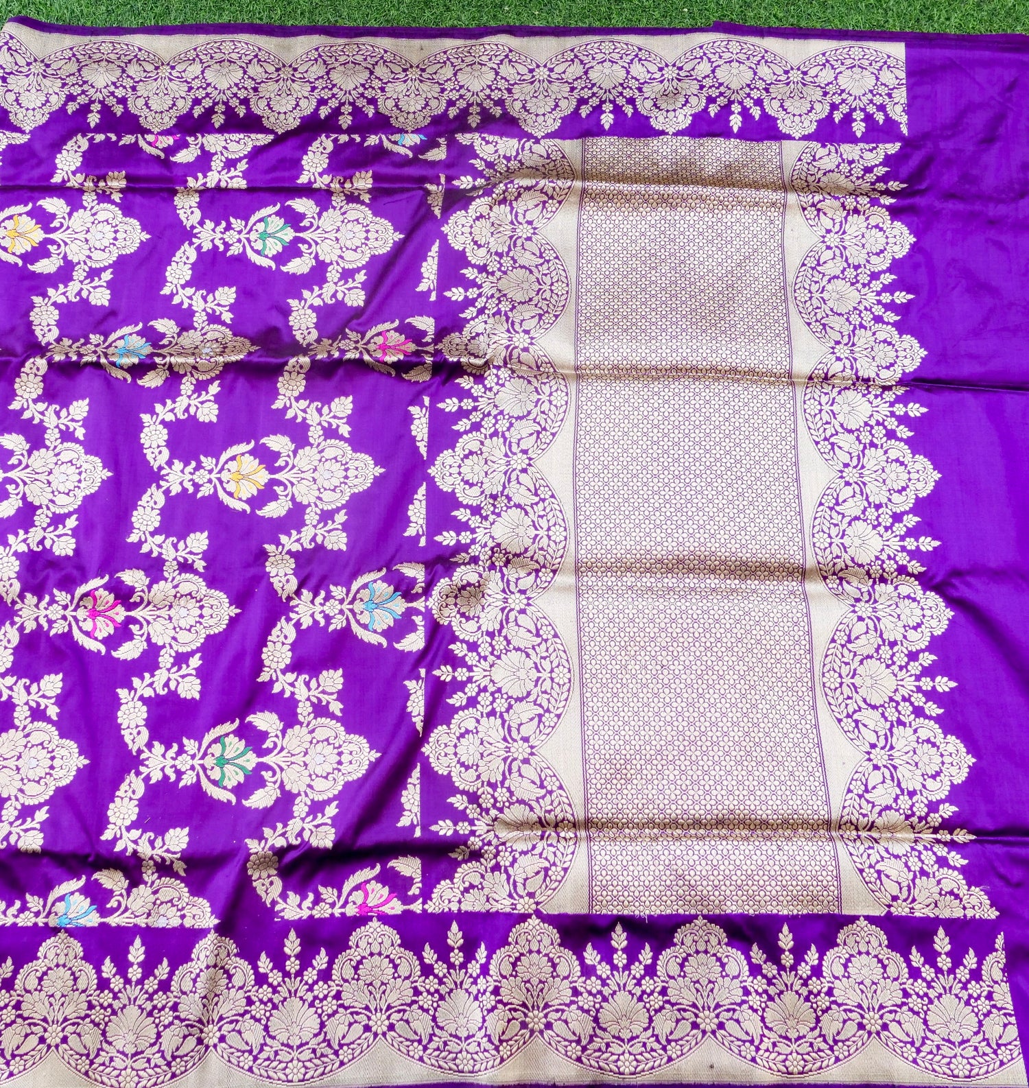 Banarasi Katan Silk Handwoven Kadwa Jaal Saree