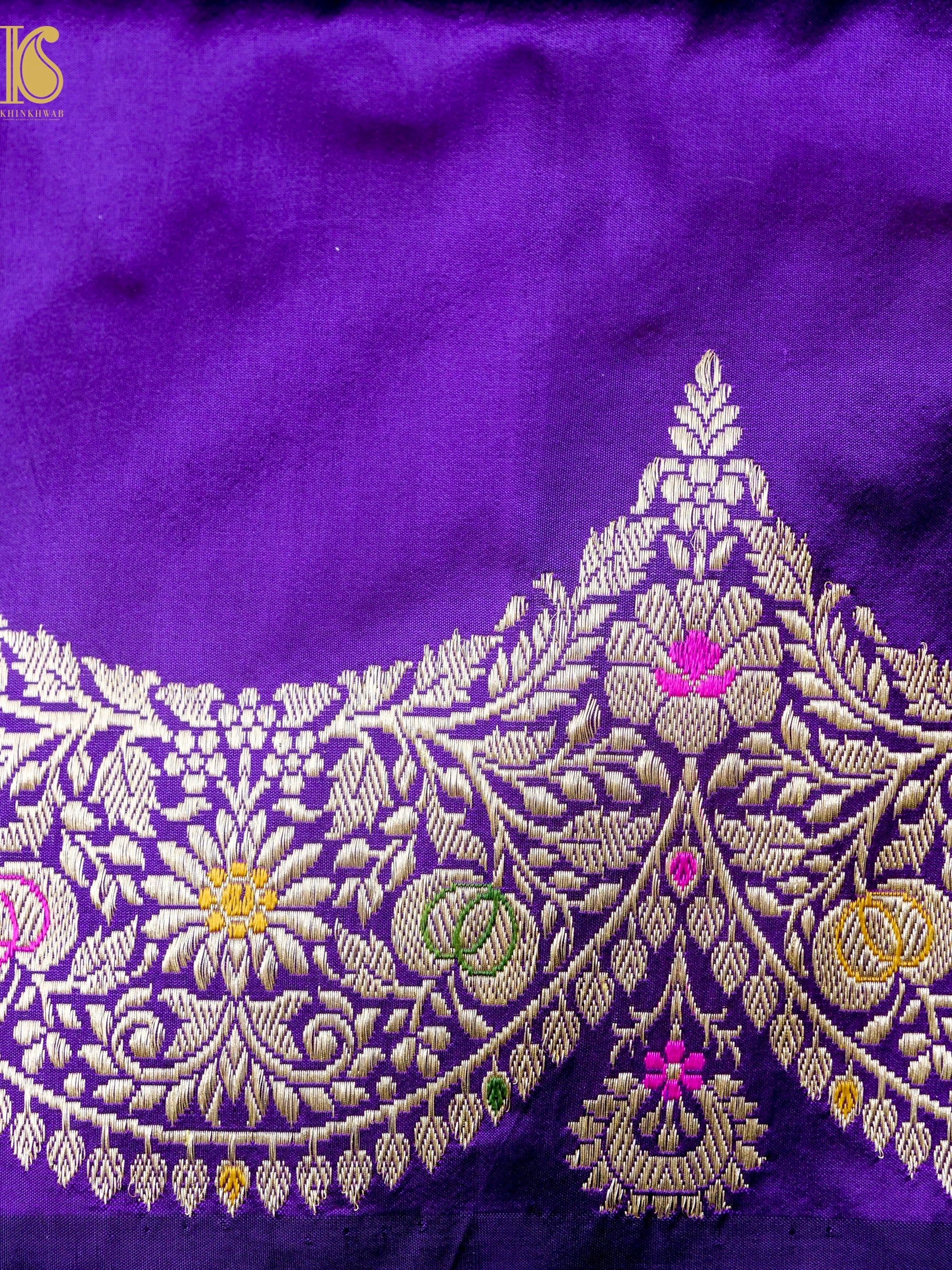 Banarasi Katan Silk Handwoven Kadwa Scalloped Border Saree