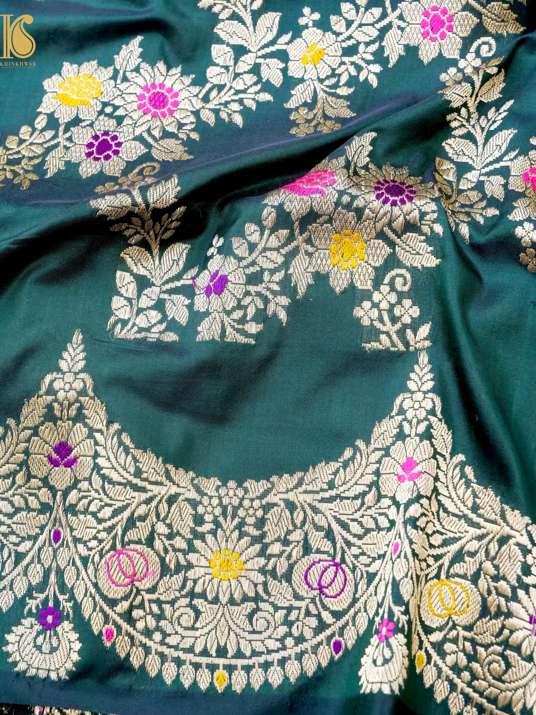 Banarasi Katan Silk Handwoven Kadwa Scalloped Border Saree
