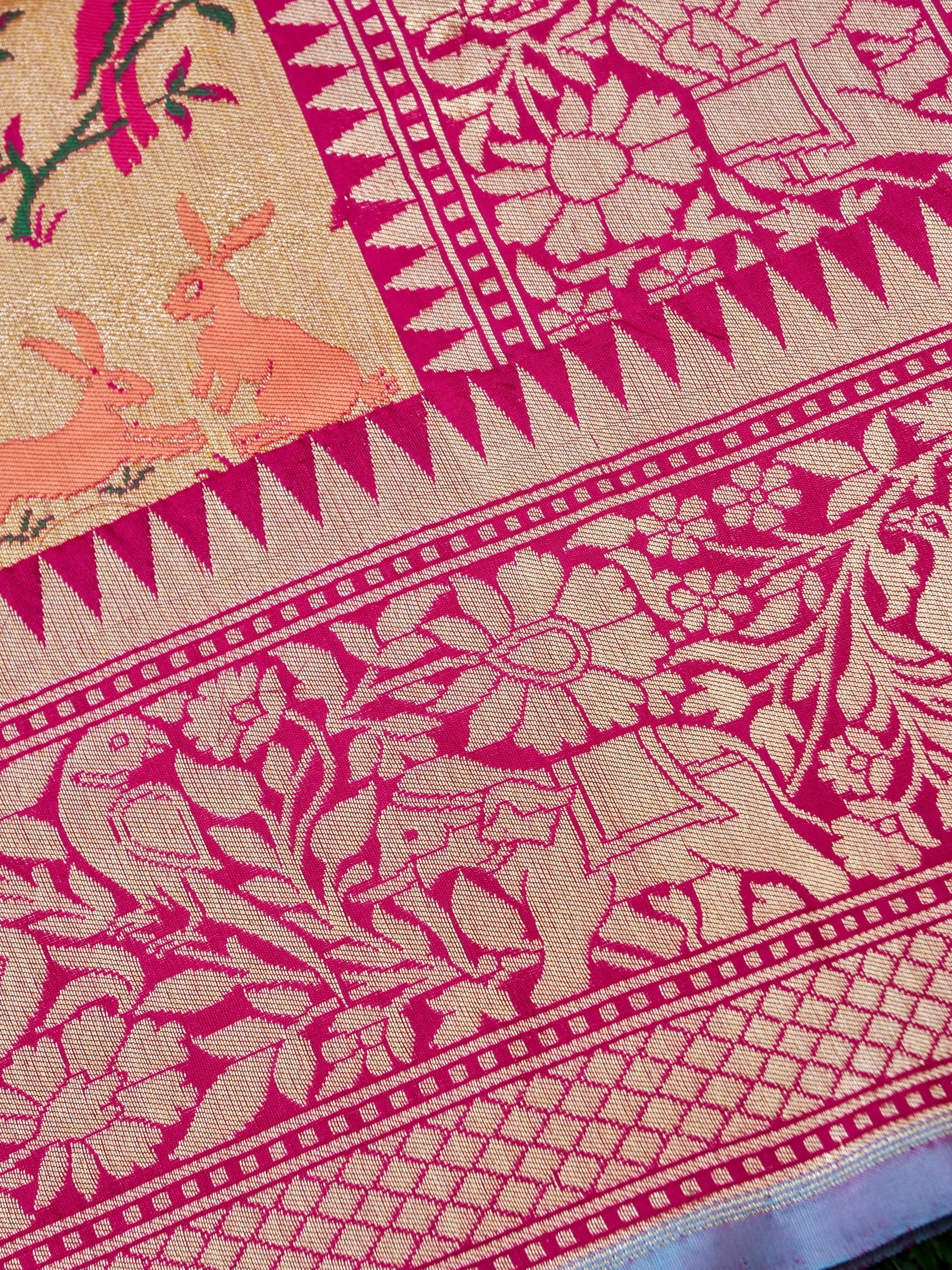 Handwoven Banarasi Katan Silk Kadwa Shikargah Saree