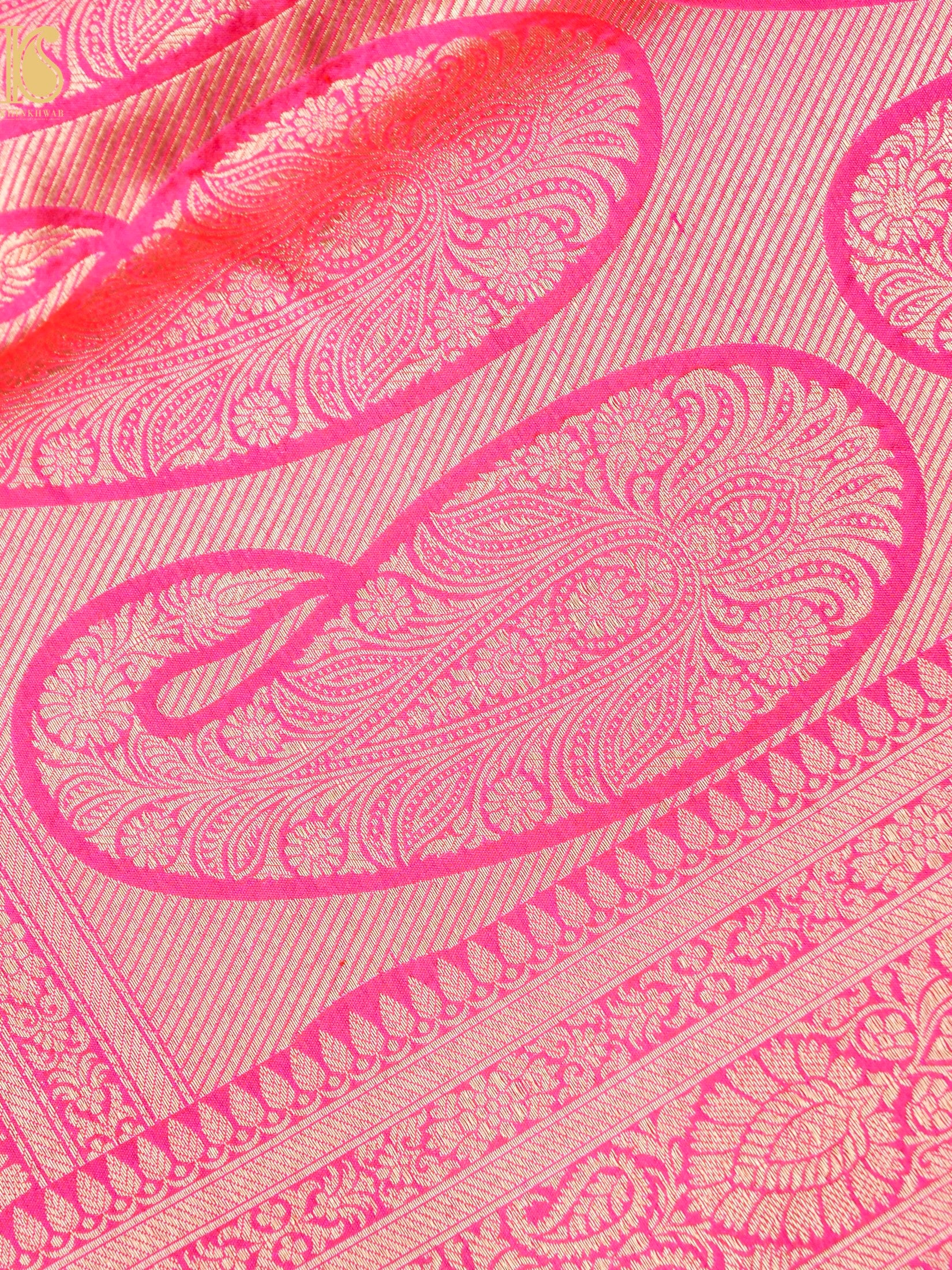 Handloom Banarasi Katan Silk Zari Tanchoi Saree