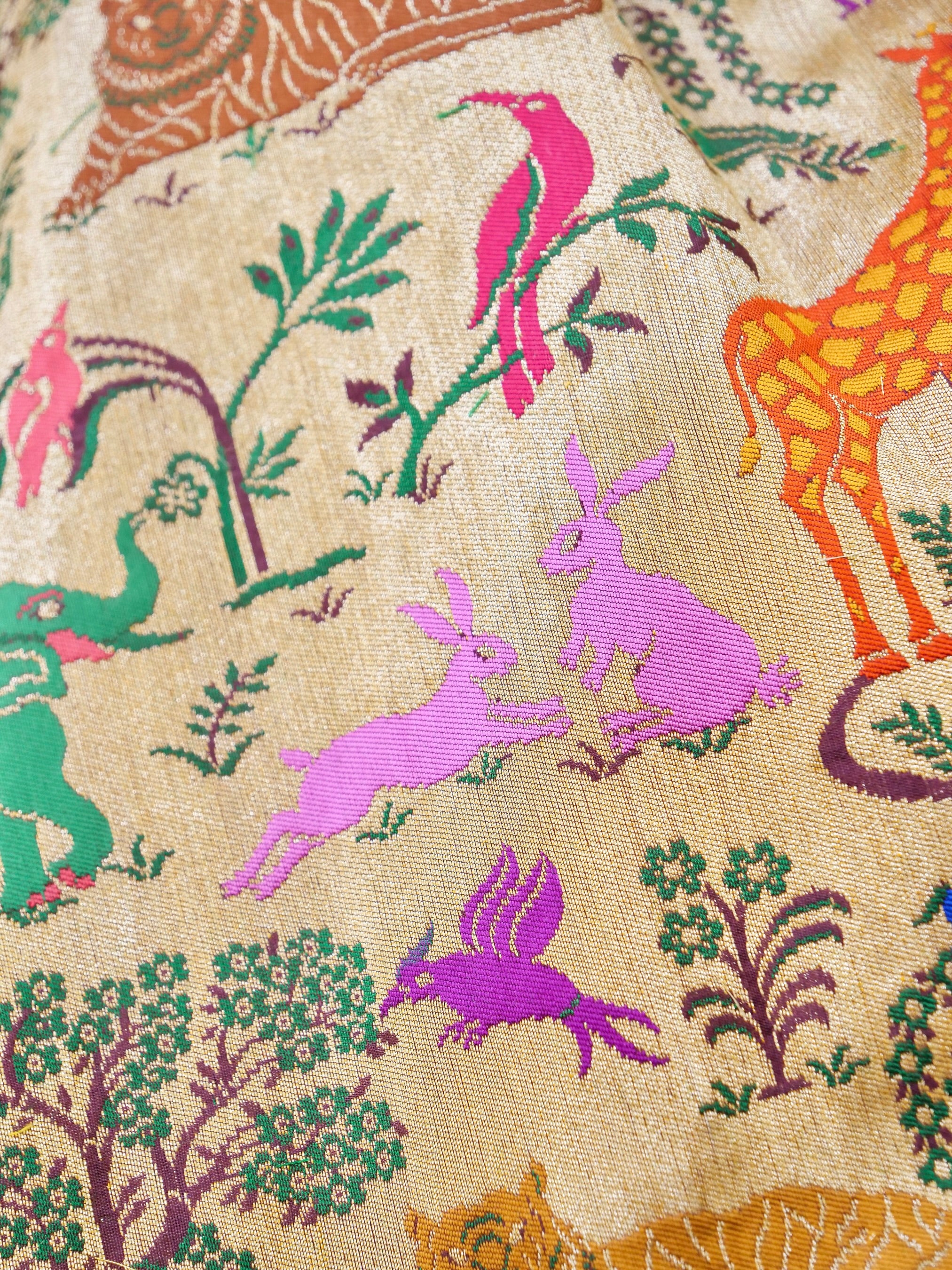 Handwoven Banarasi Katan Silk Kadwa Shikargah Saree