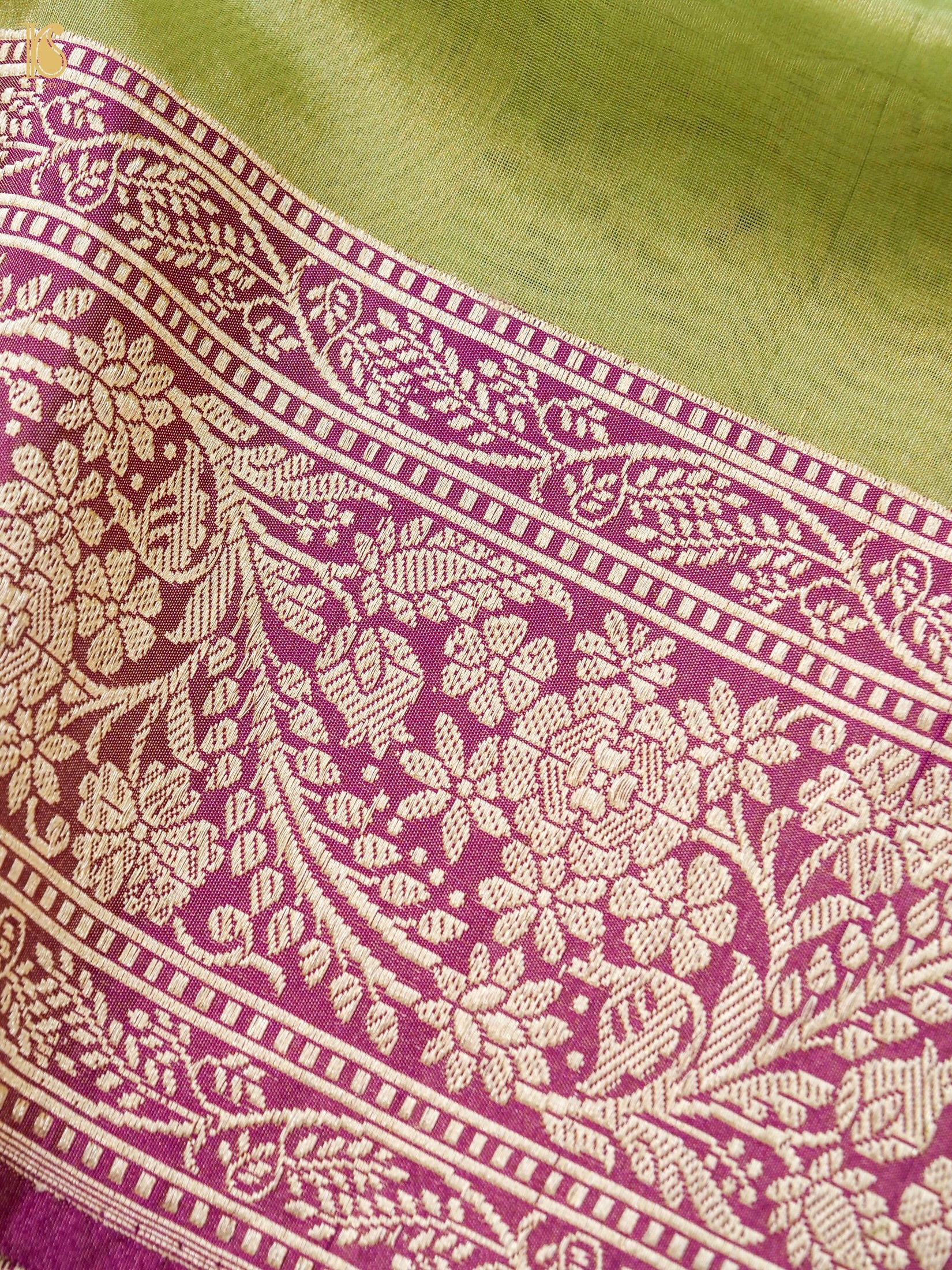 Handloom Banarasi Pure Silk Tissue Kadwa Saree