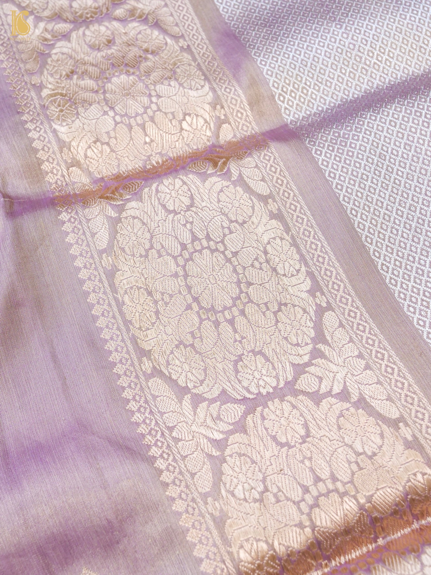 Handloom Banarasi Pure Silk Tissue Kadwa Ektara Saree