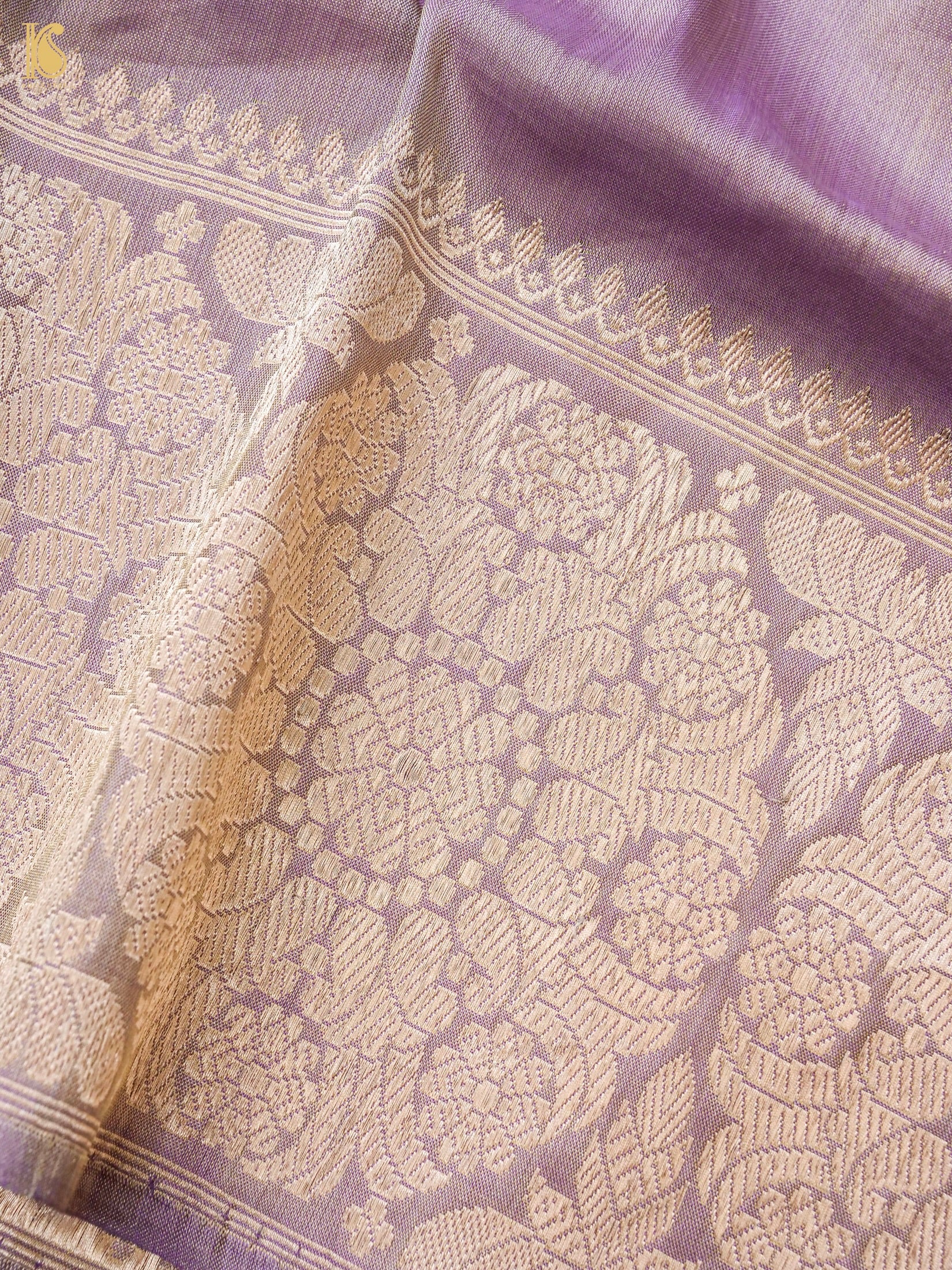 Handloom Banarasi Pure Silk Tissue Kadwa Ektara Saree