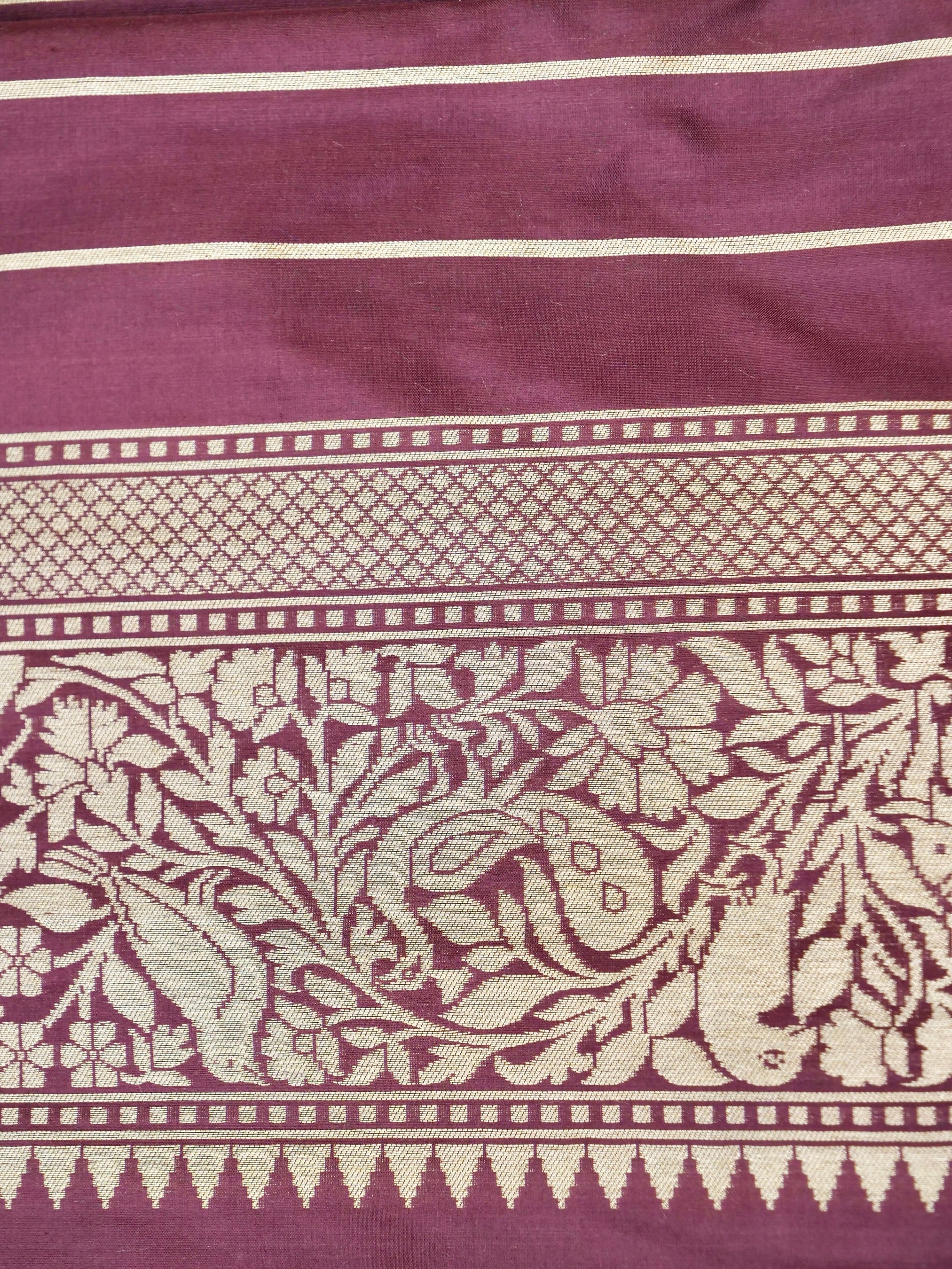 Handwoven Banarasi Katan Silk Kadwa Shikargah Saree