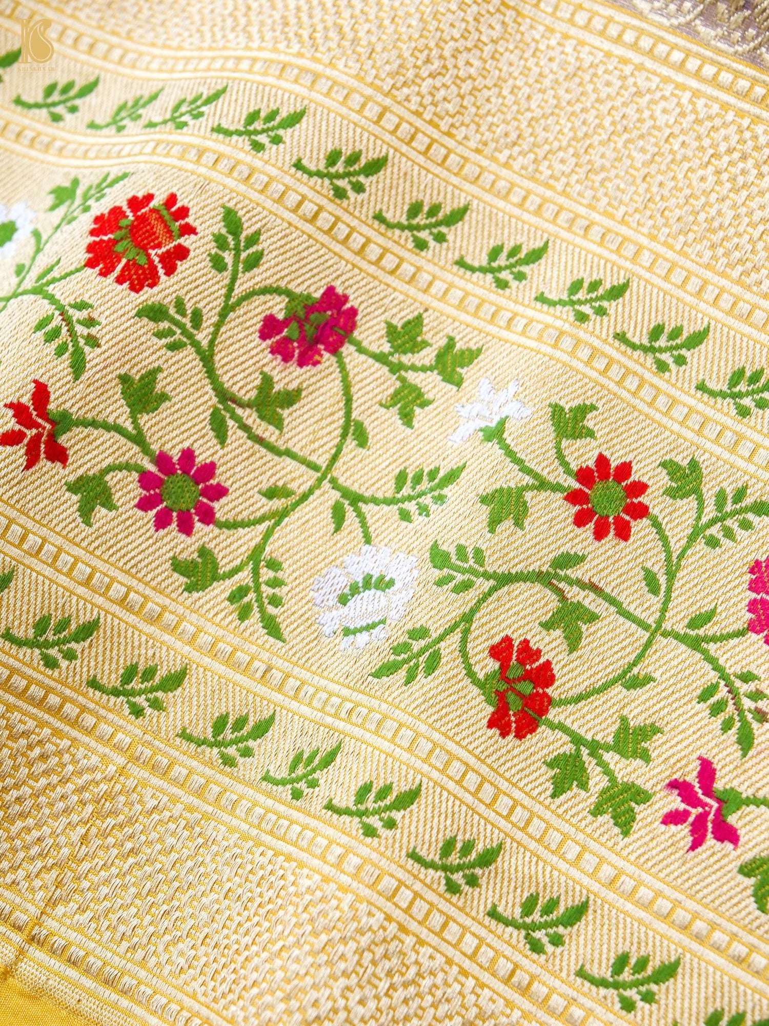Handloom Banarasi Pure Silk Tissue Kadwa Saree