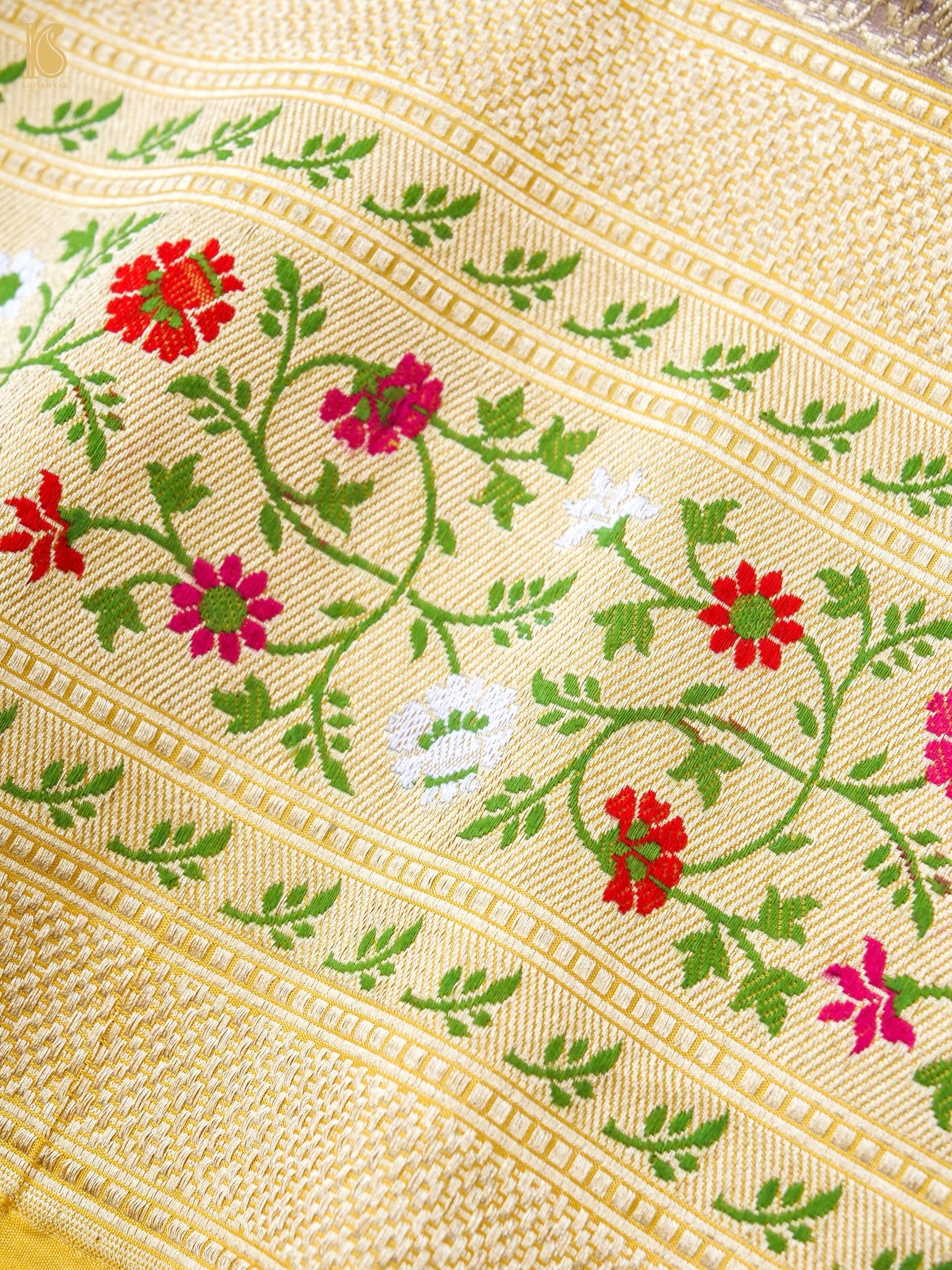 Handloom Banarasi Pure Silk Tissue Kadwa Saree