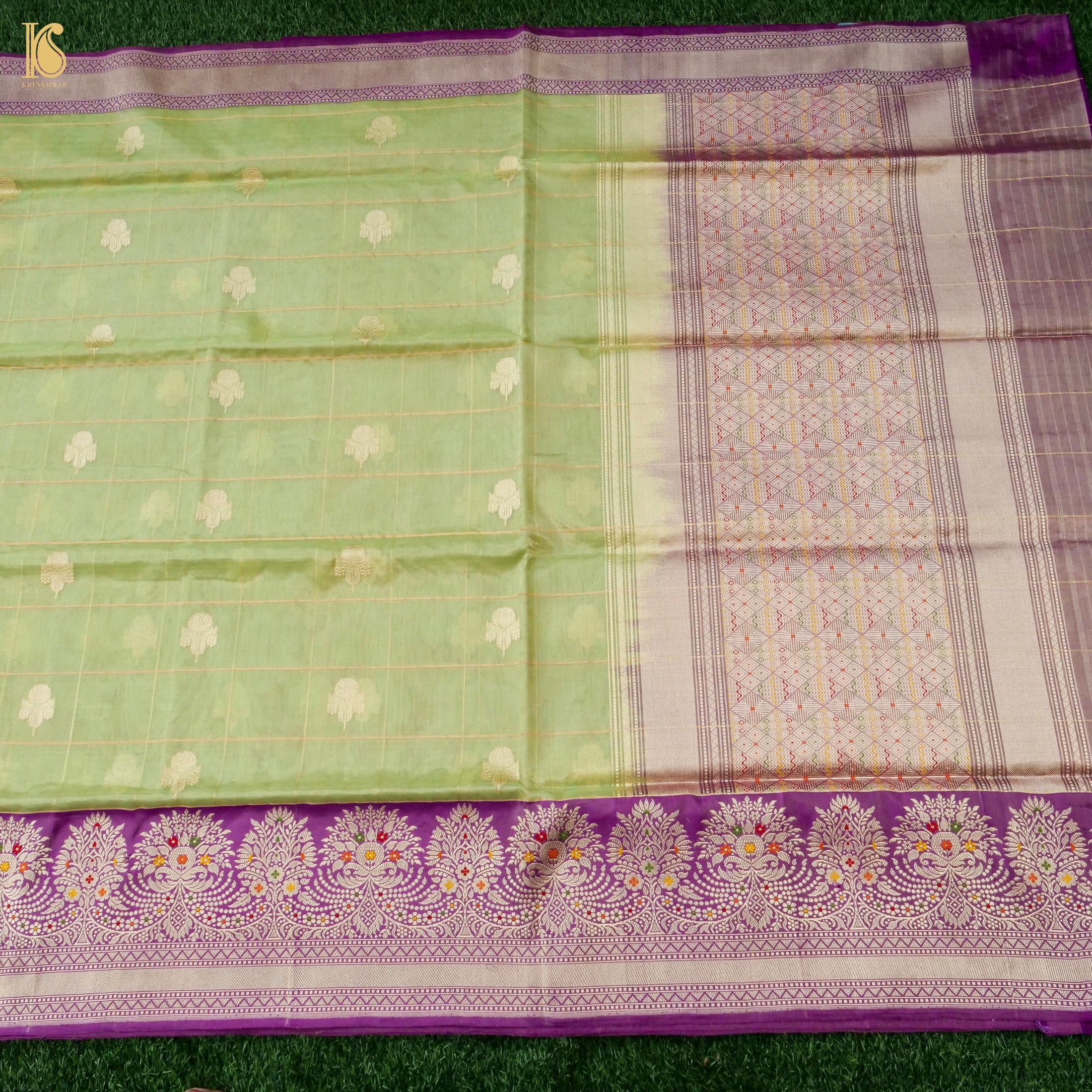 Handloom Banarasi Pure Silk Tissue Kadwa Saree