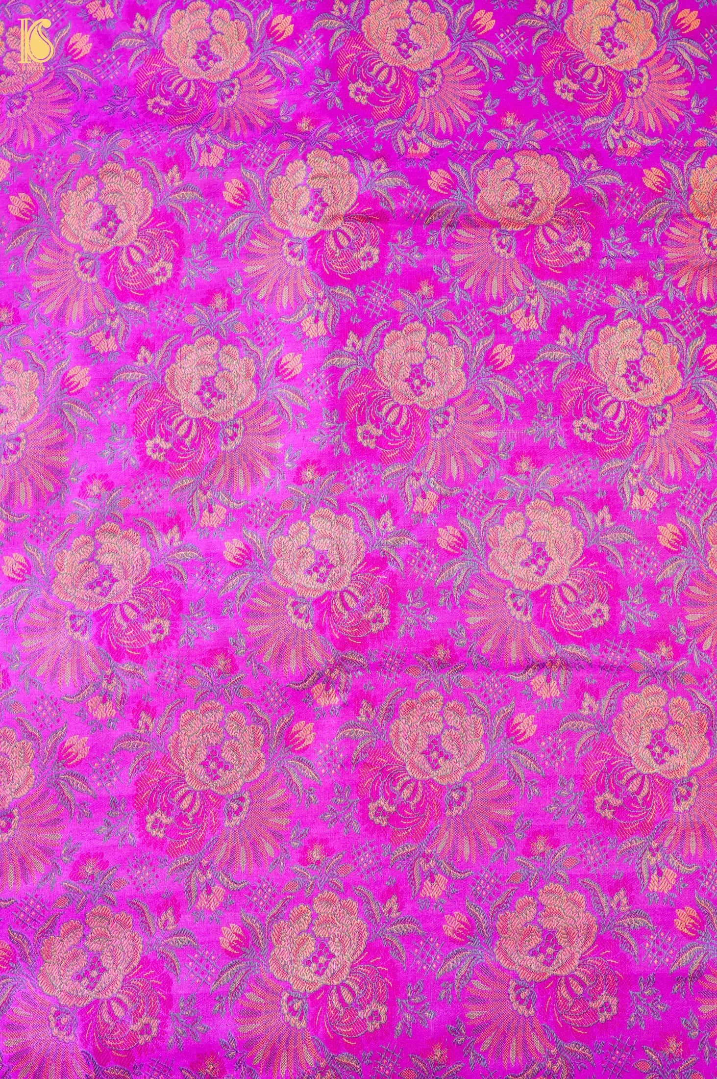 Handloom Banarasi Juhi Tanchoi Silk Fabric
