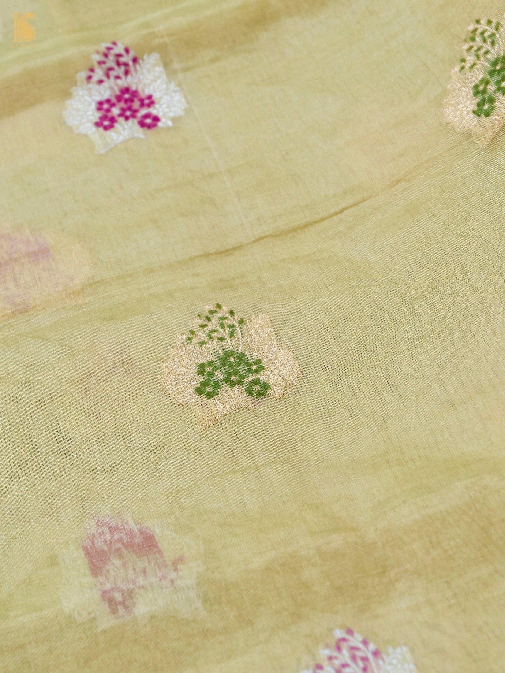 Handloom Banarasi Pure Silk Tissue Kadwa Saree