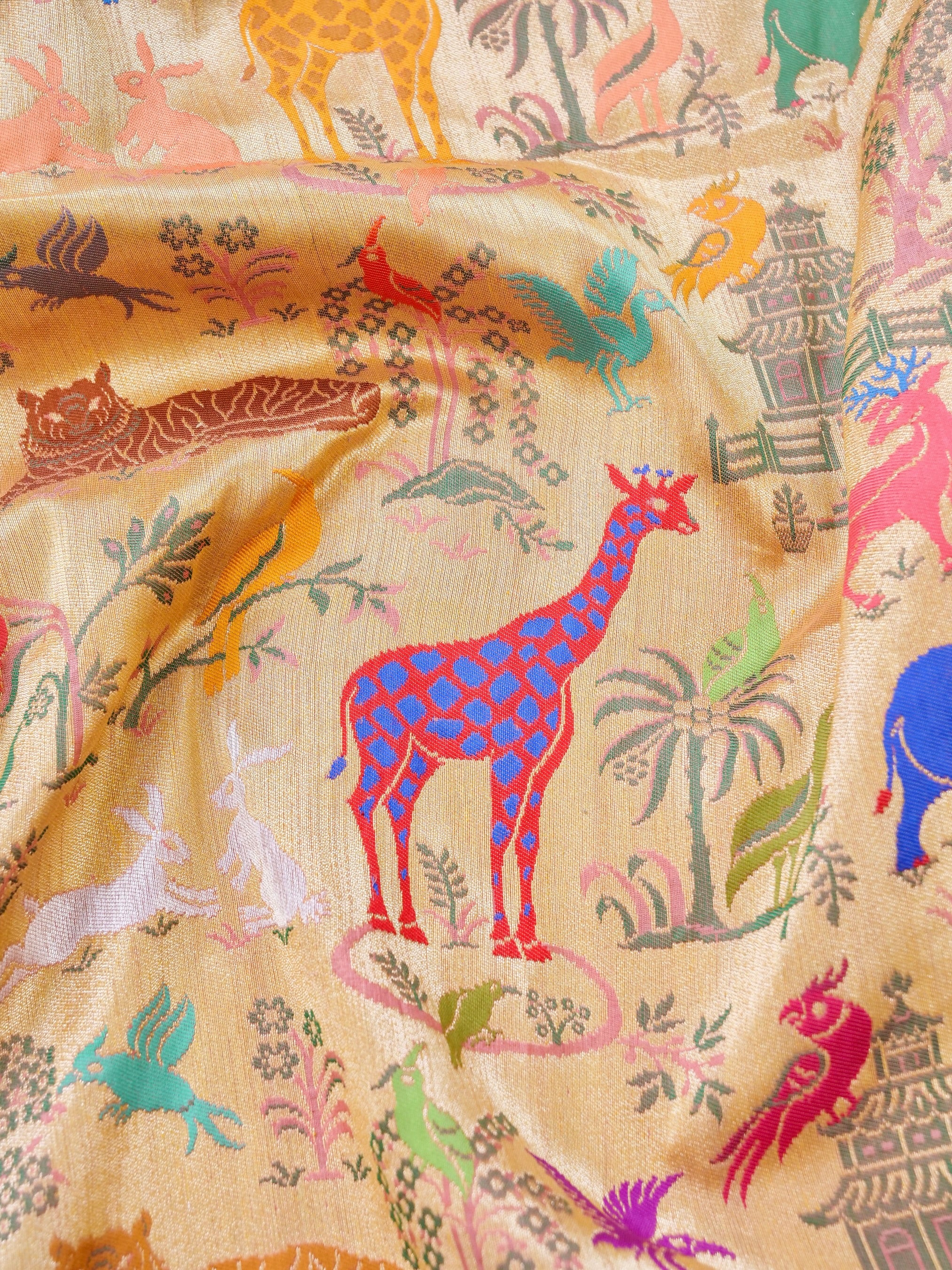 Handwoven Banarasi Katan Silk Kadwa Shikargah Saree