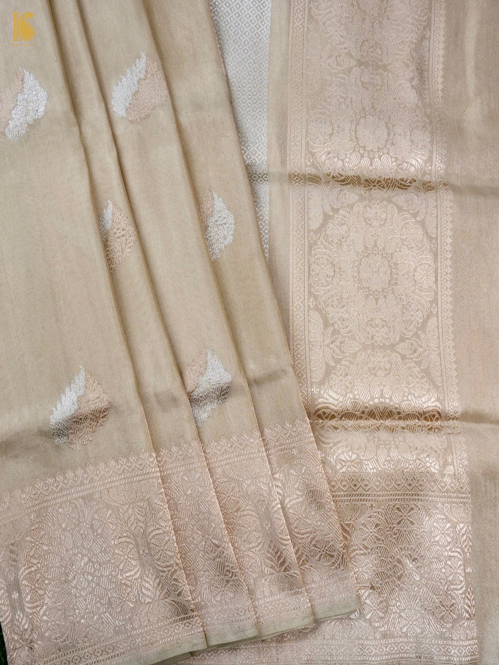 Handloom Banarasi Pure Silk Tissue Kadwa Ektara Saree