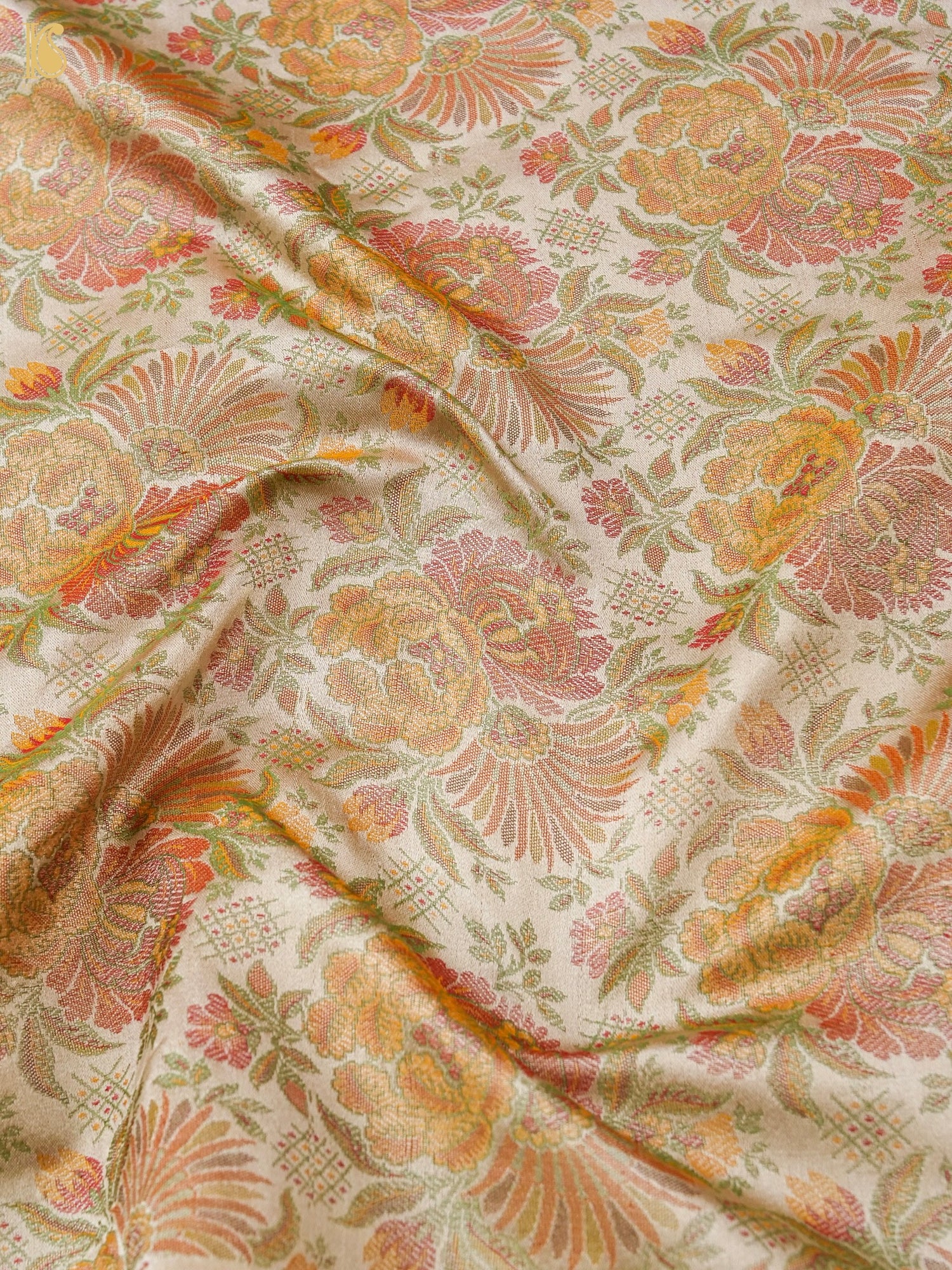 Handloom Banarasi Juhi Tanchoi Silk Fabric