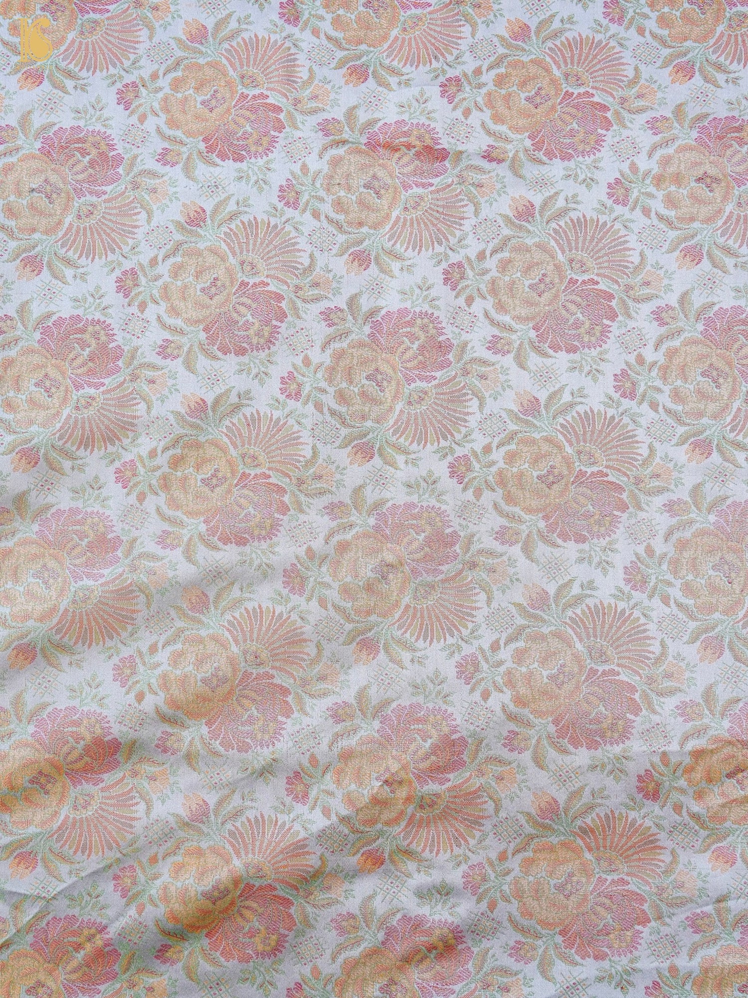 Handloom Banarasi Juhi Tanchoi Silk Fabric