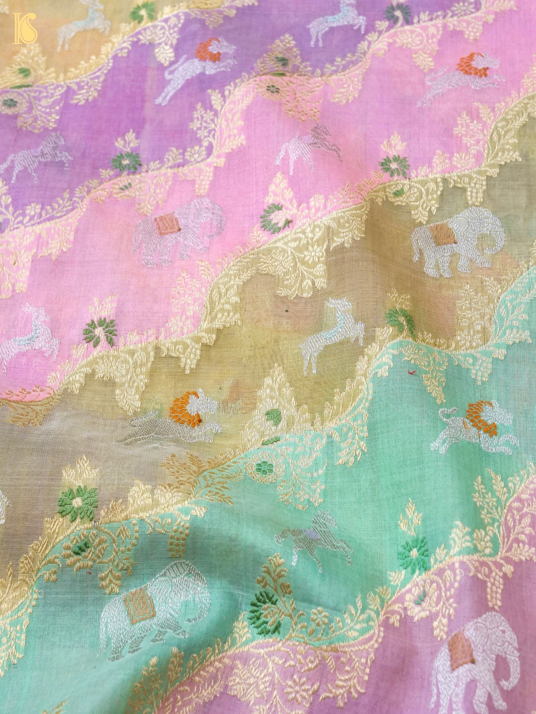 Handloom Banarasi Kora Rangkat Kadwa Silk Saree