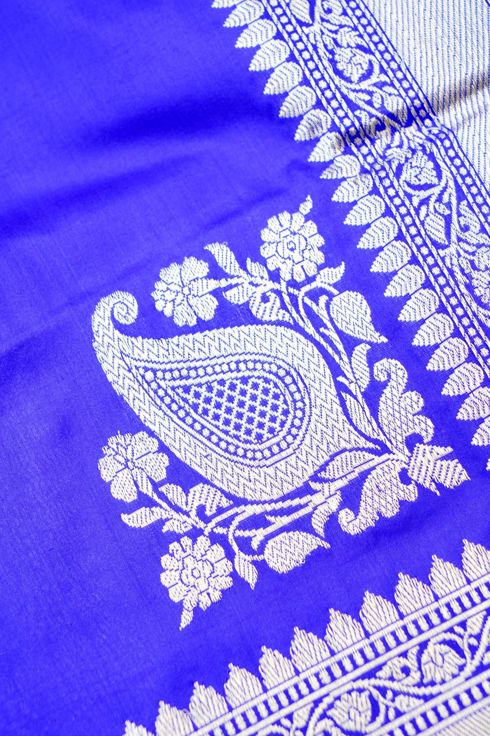 Handloom Banarasi Pure Katan Silk Kadwa Saree