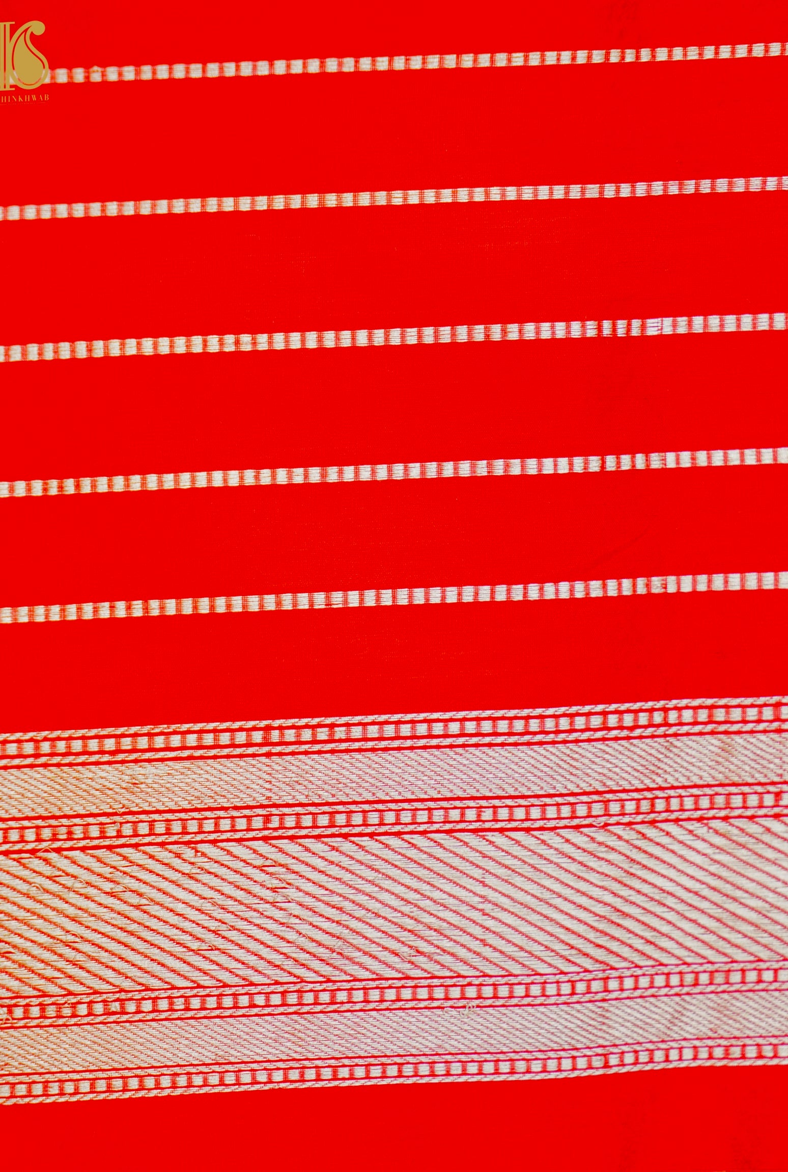 Kora Handloom Banarasi Saree with Kadwa Katan Border