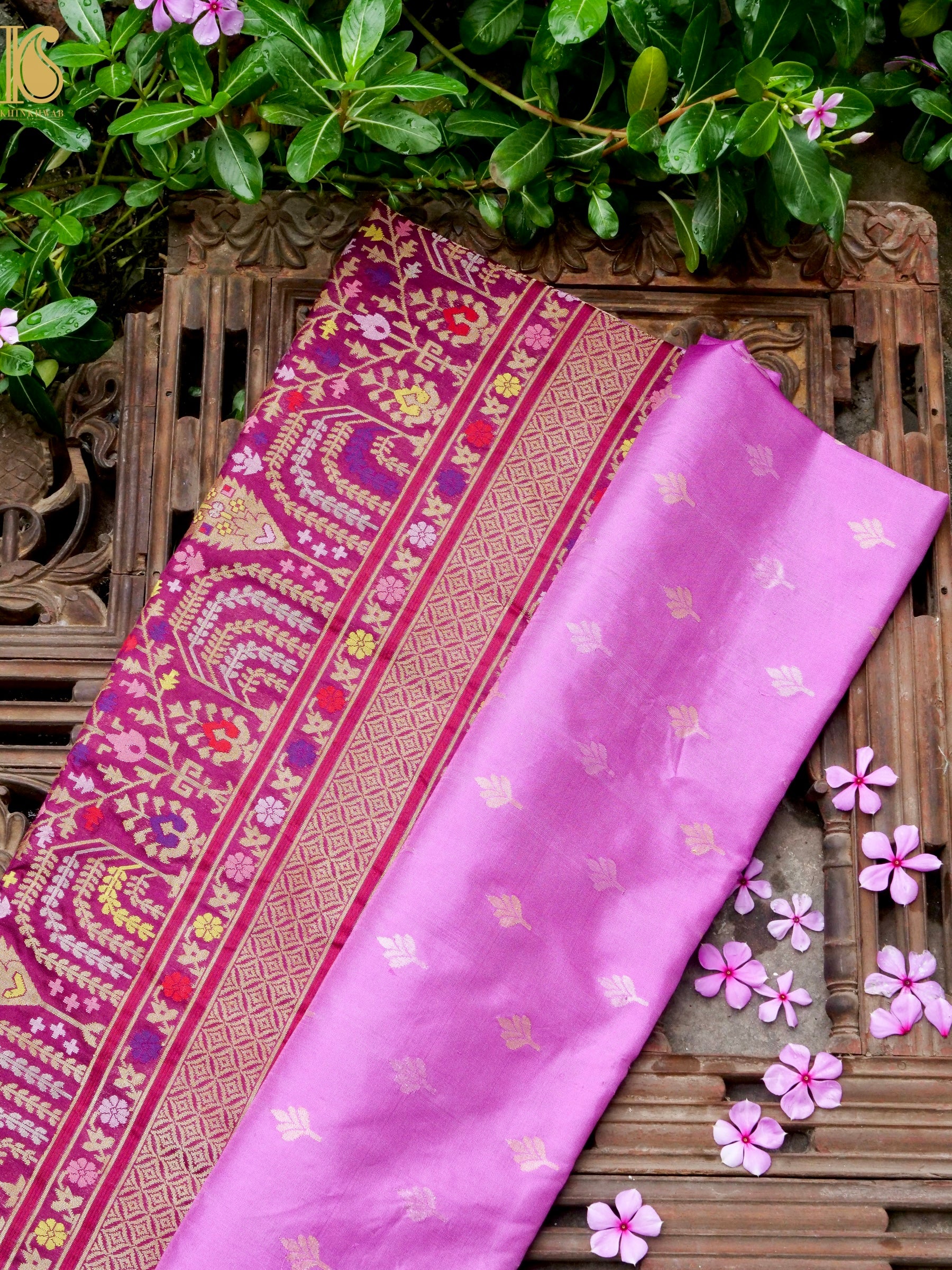 Katan Silk Handloom Ekatara Kadhiyal Banarasi Saree