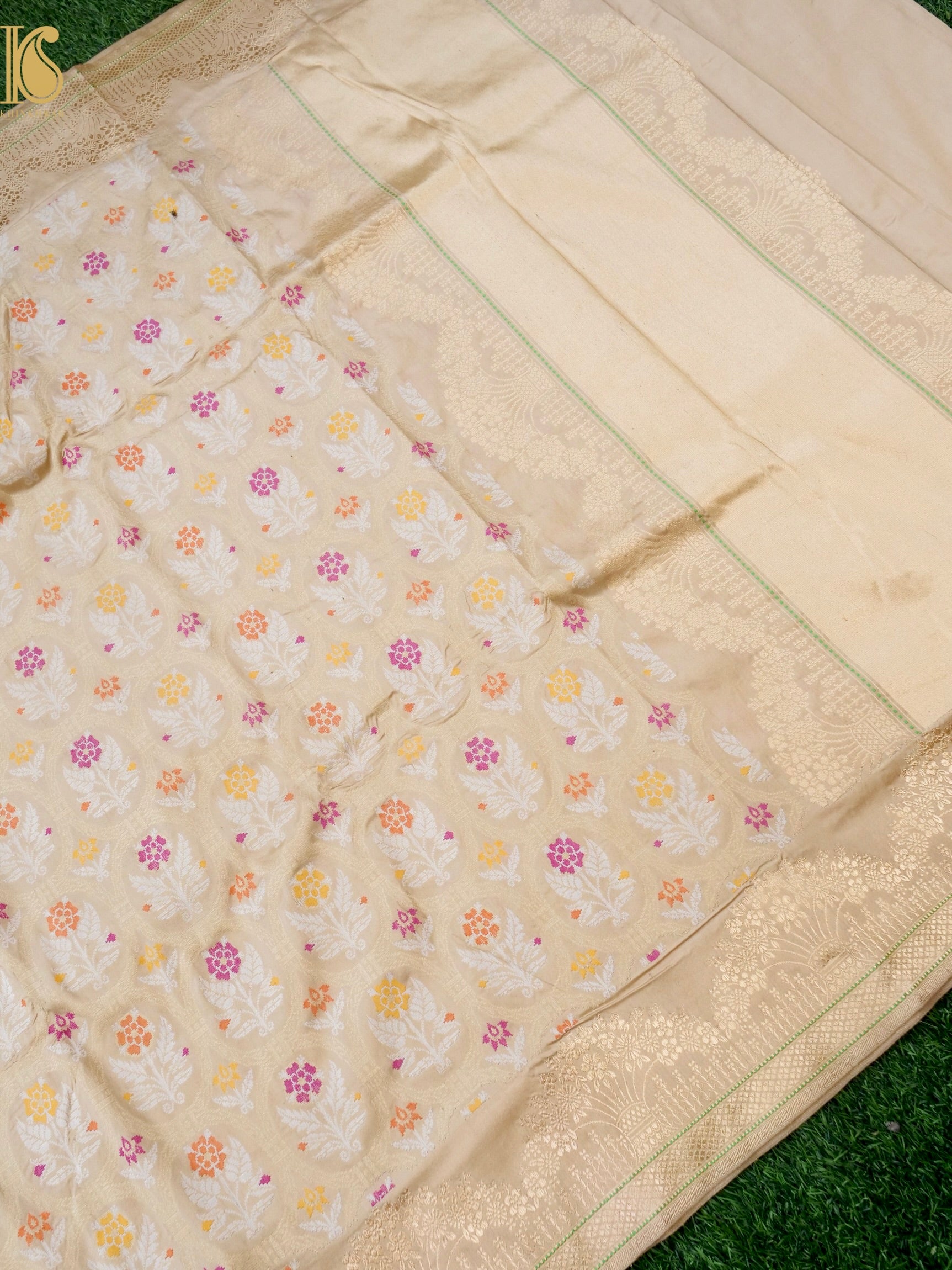 Banarasi Katan Silk Handwoven Kadwa Jaal Saree