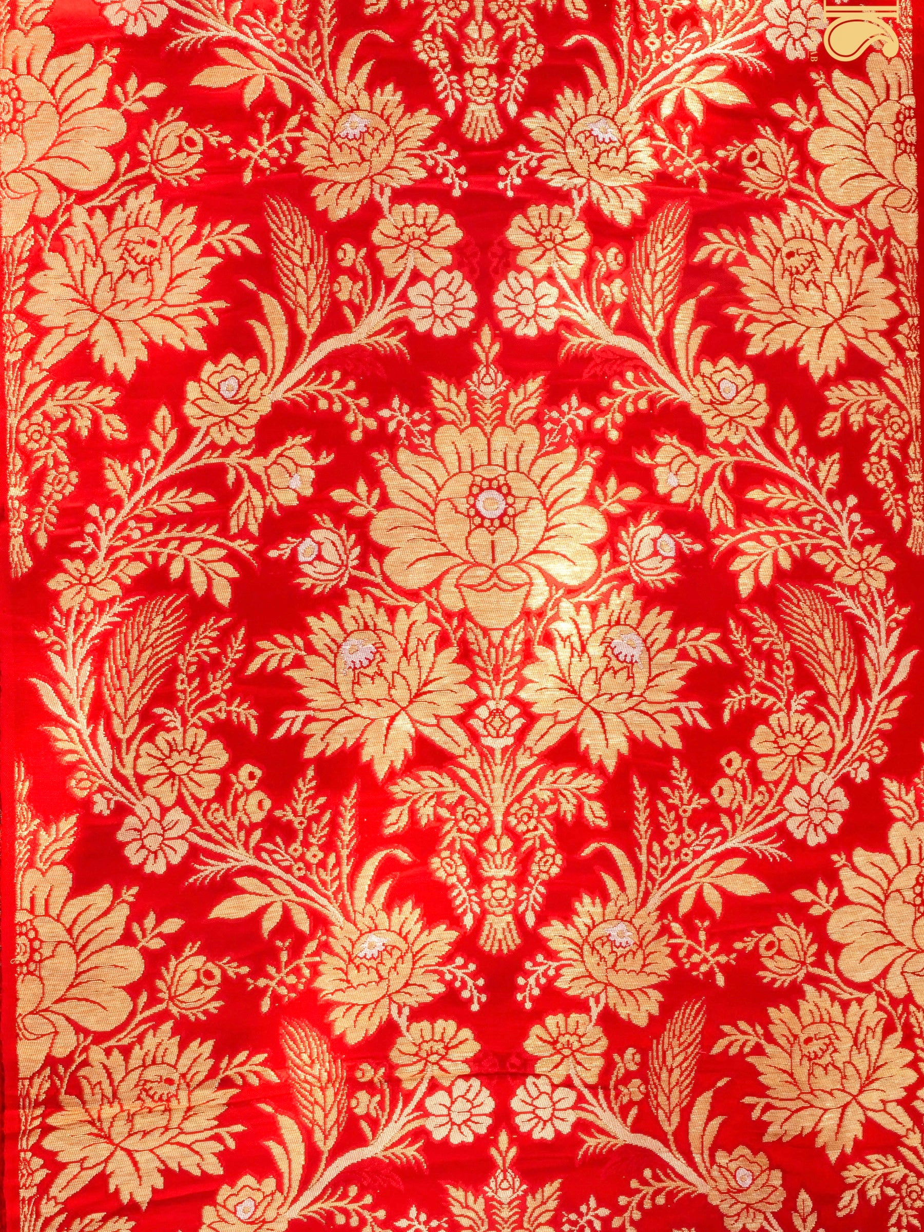 Handwoven Pure Brocade Gyaser Banarasi Fabric