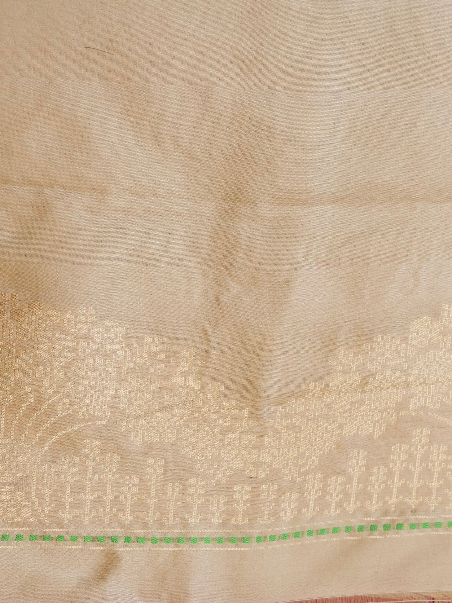 Banarasi Katan Silk Handwoven Kadwa Jaal Saree