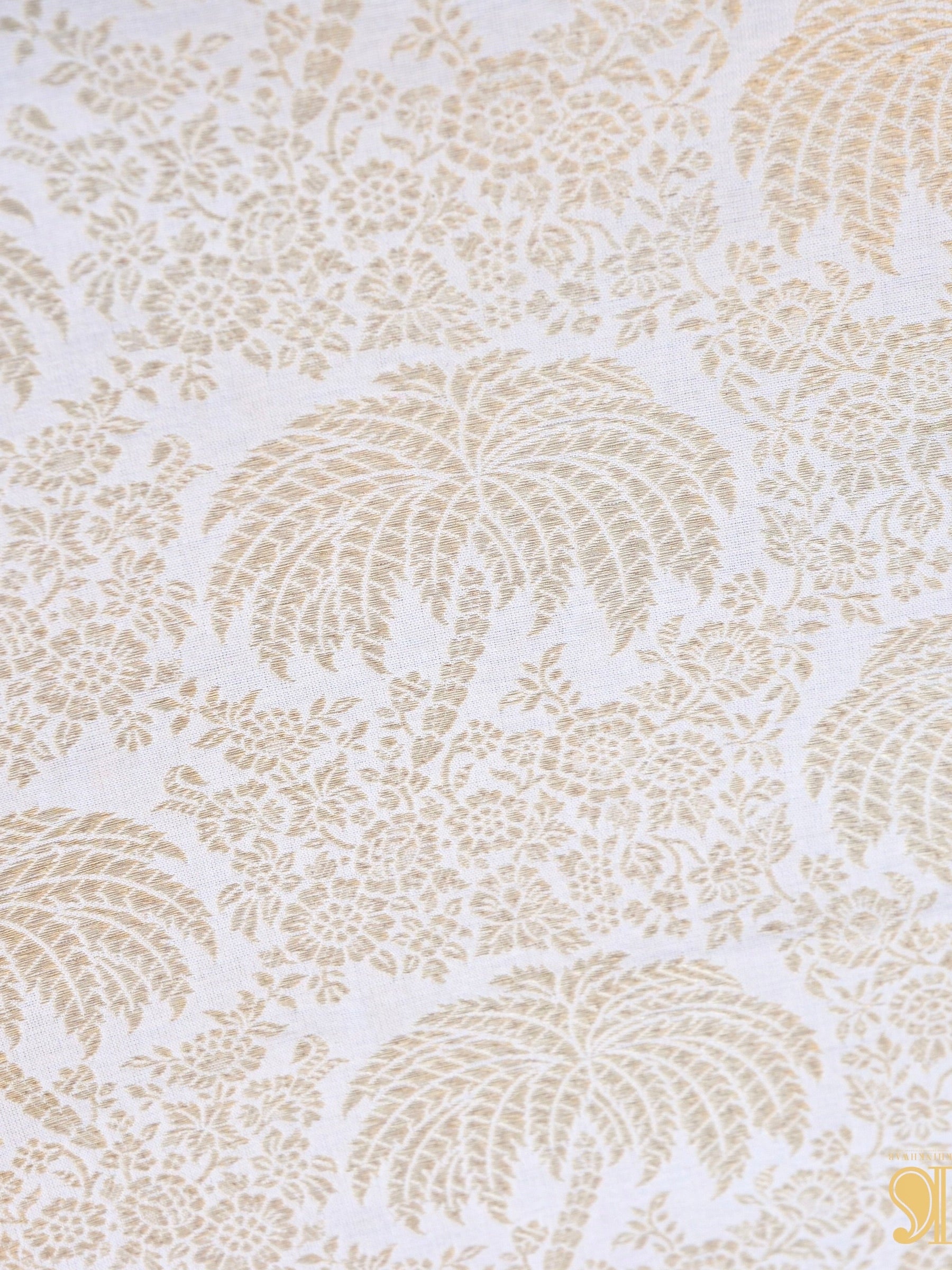 Handloom Pure Brocade Tree Banarasi Fabric