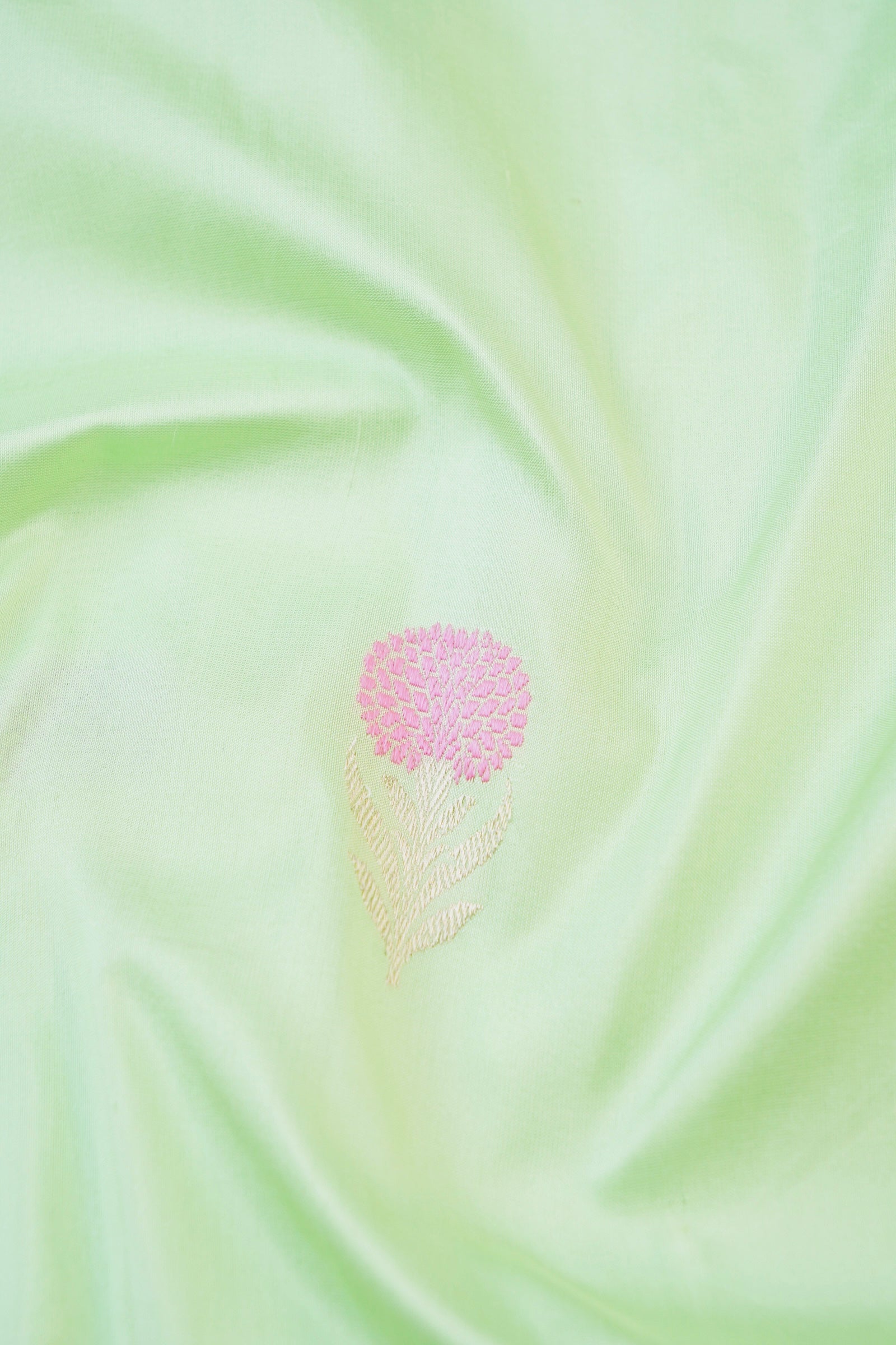 Handloom Banarasi Pure Katan Silk Kadwa Saree