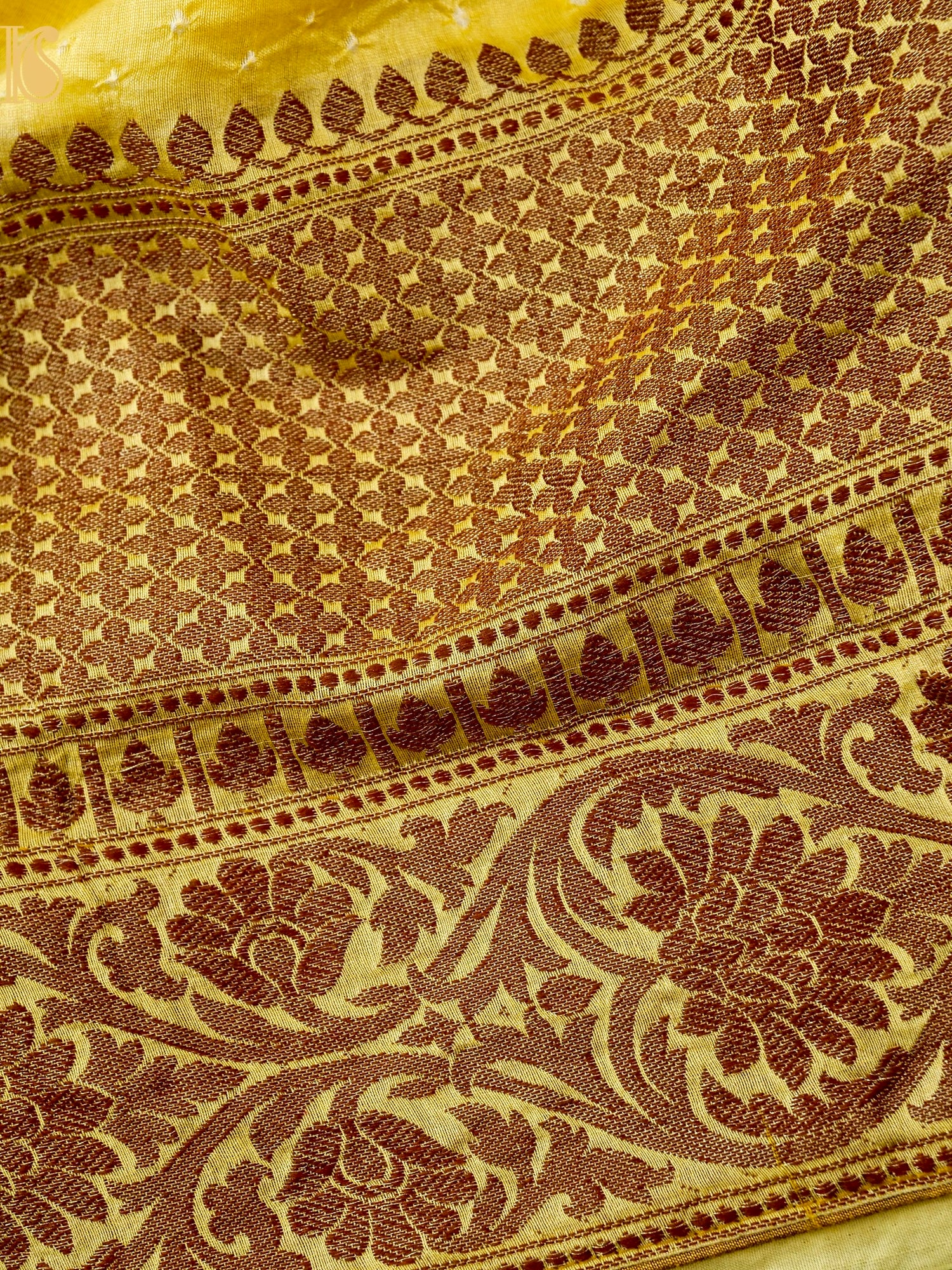Pure Cotton Bandhani Banarasi Saree
