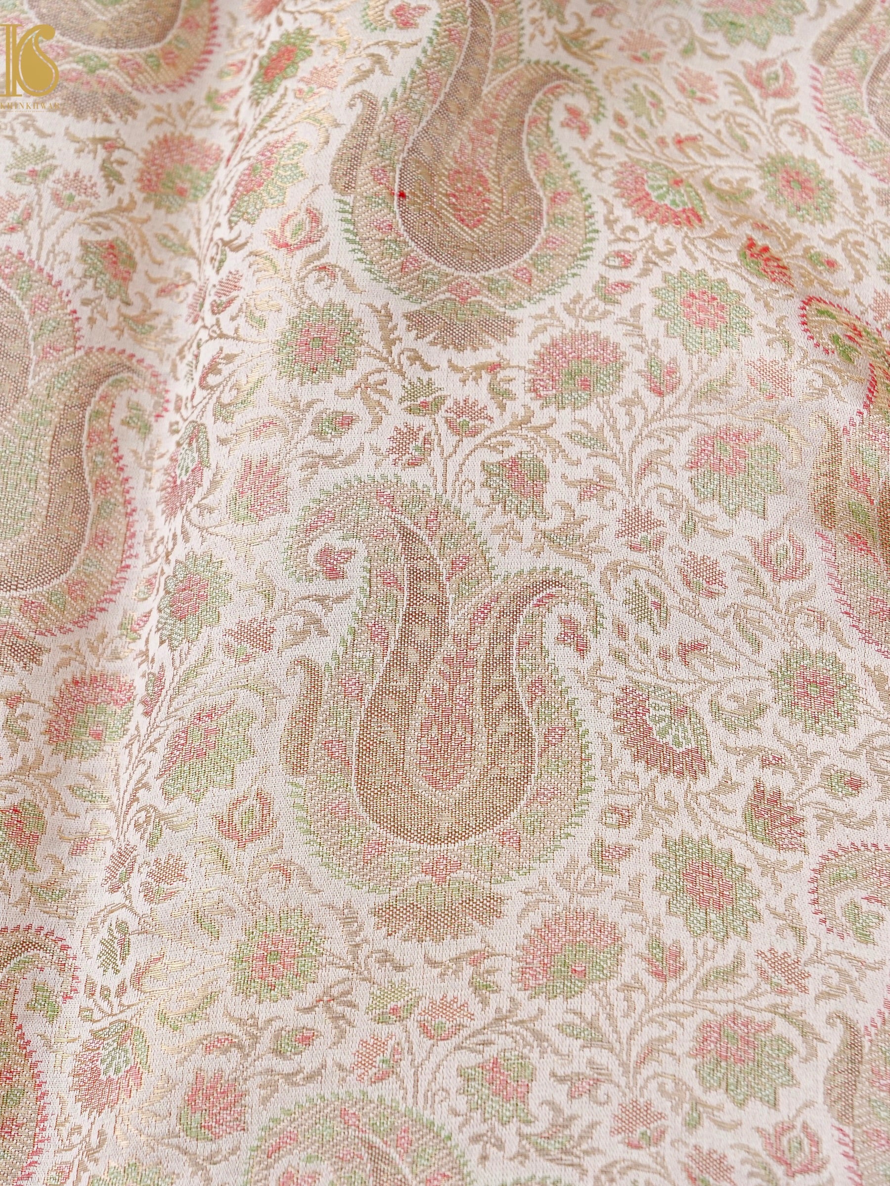 Handloom Banarasi Kalka Ambi Tanchoi Silk Fabric